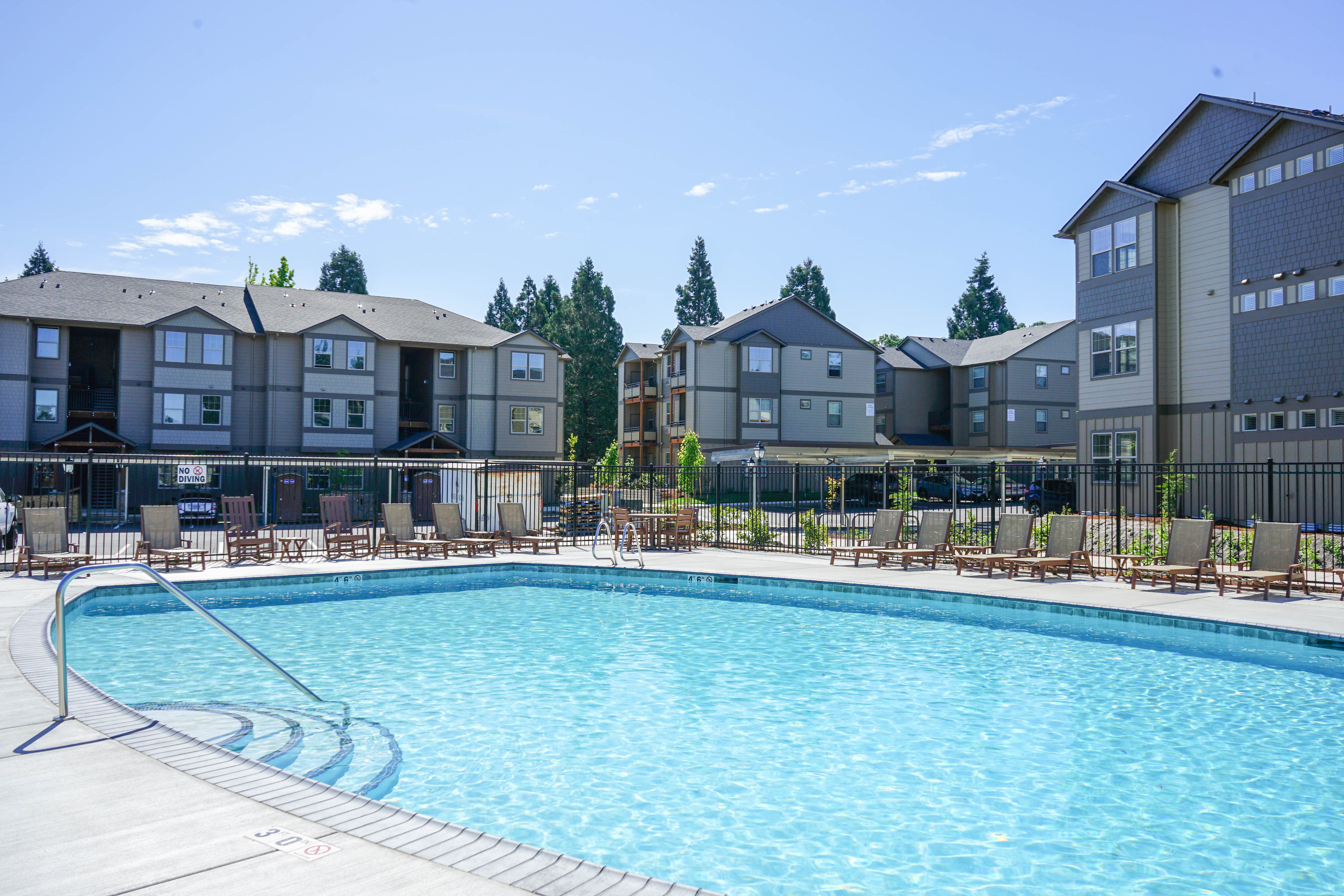 Enjoy Apartments with a Swimming Pool at The Grove in Salem, Oregon