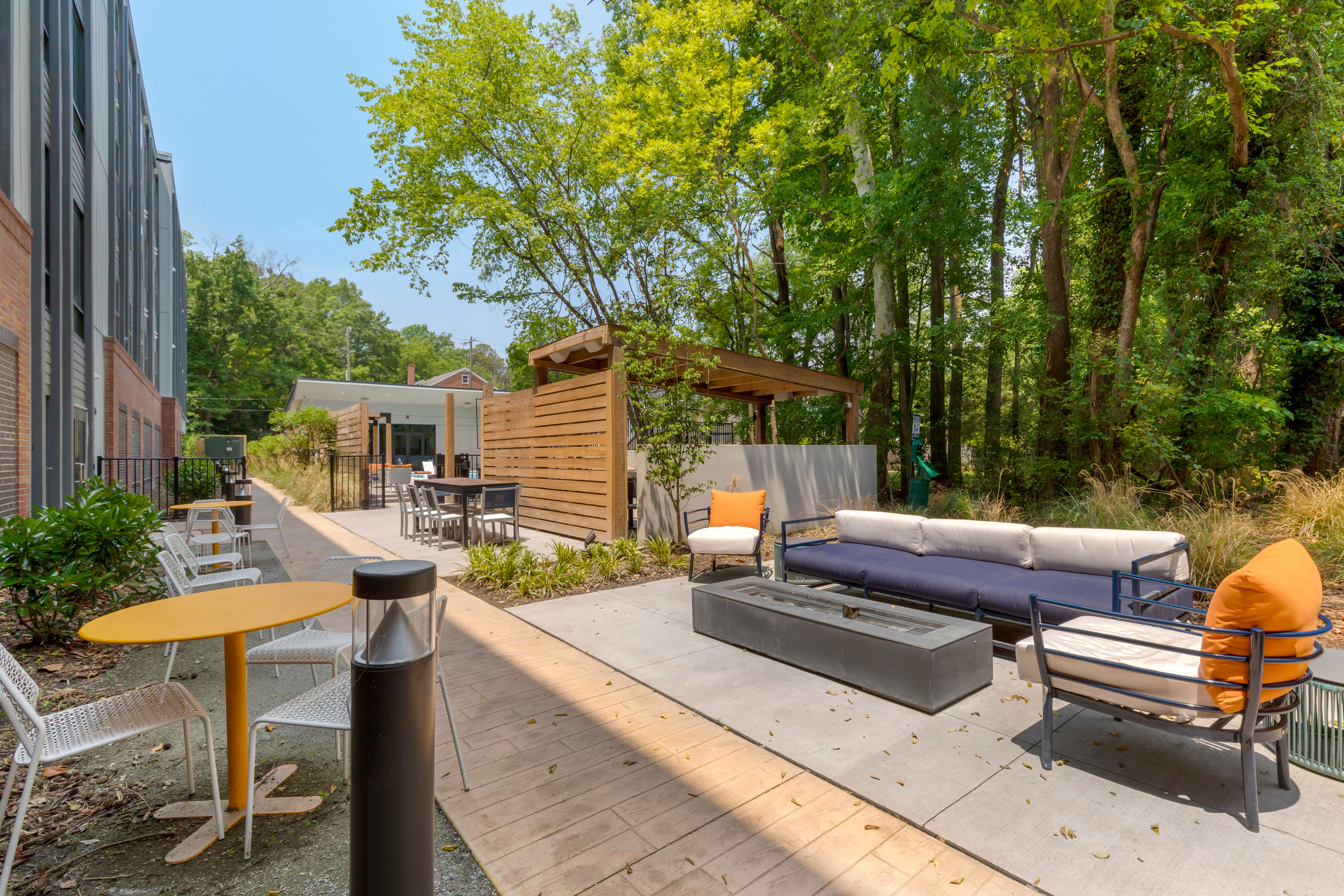 Outdoor community lounge at UNCOMMON Raleigh in Raleigh, North Carolina
