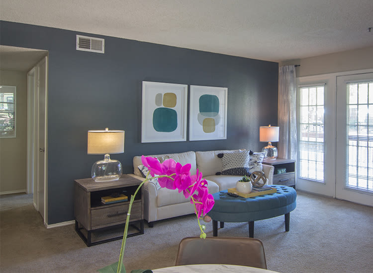 Cozy living room at Club at North Hills in Pittsburgh, Pennsylvania