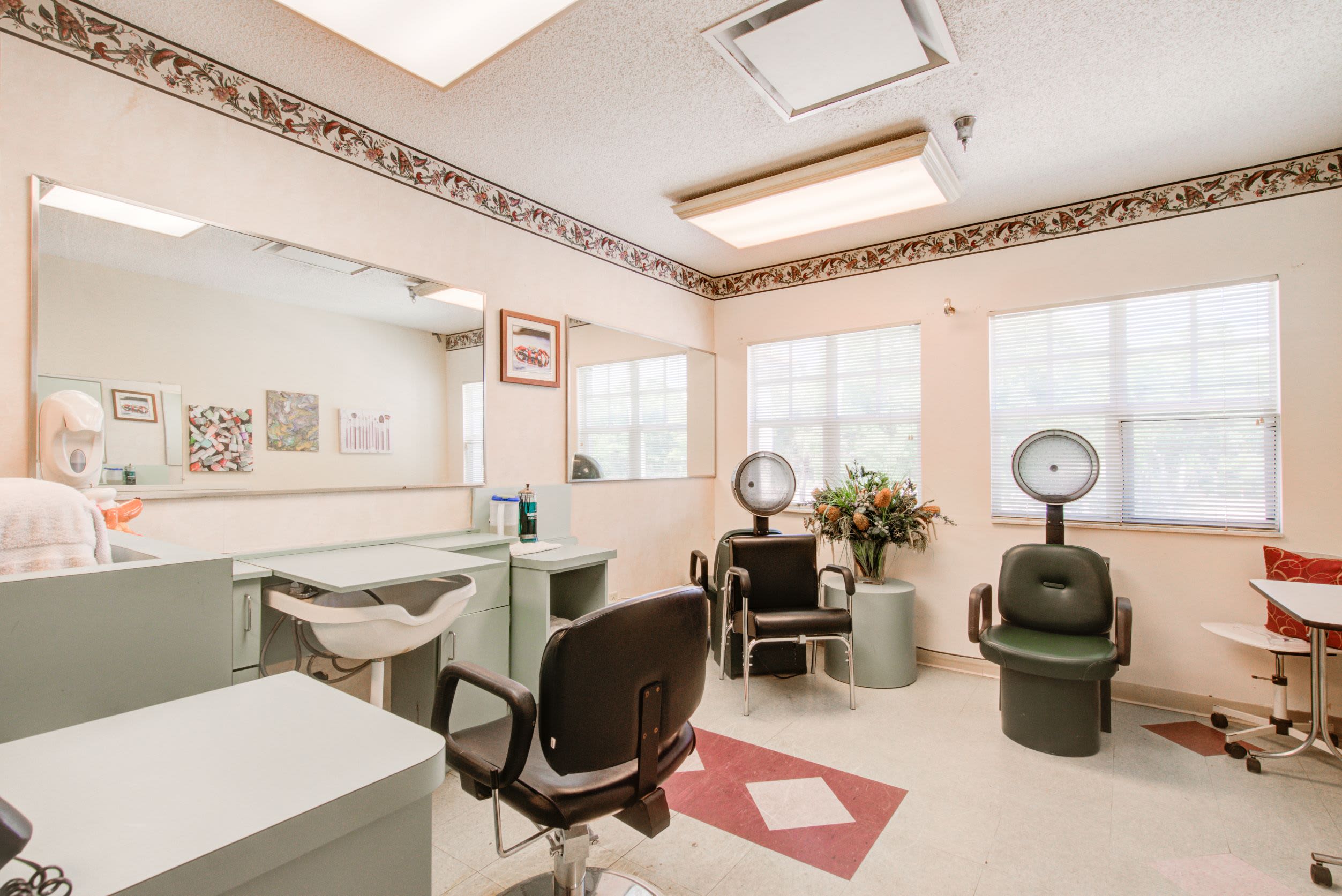 salon at Truewood by Merrill, Venice in Venice, FL