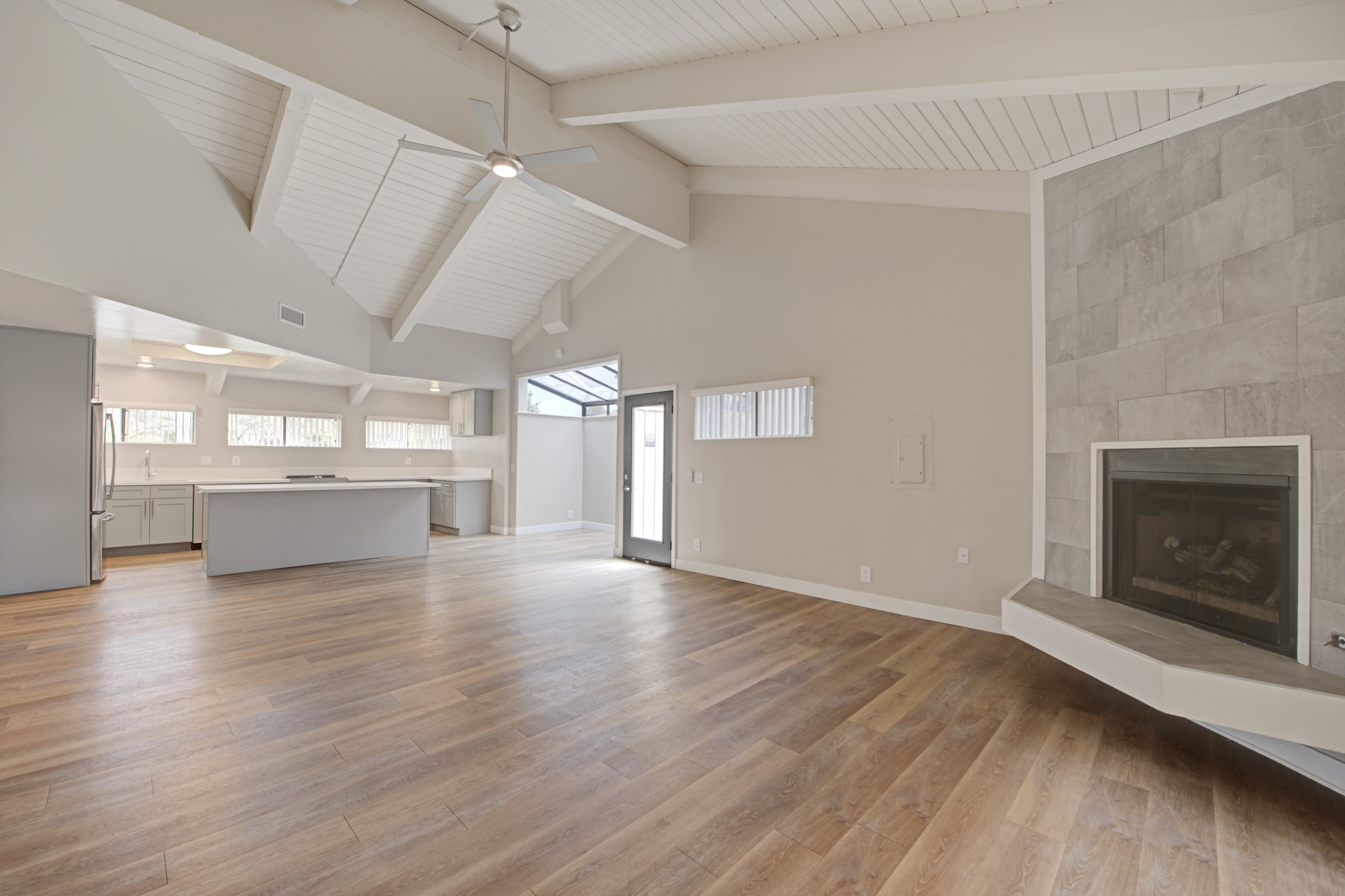 Open floor plan with fireplace at Sofi Ventura in Ventura, California