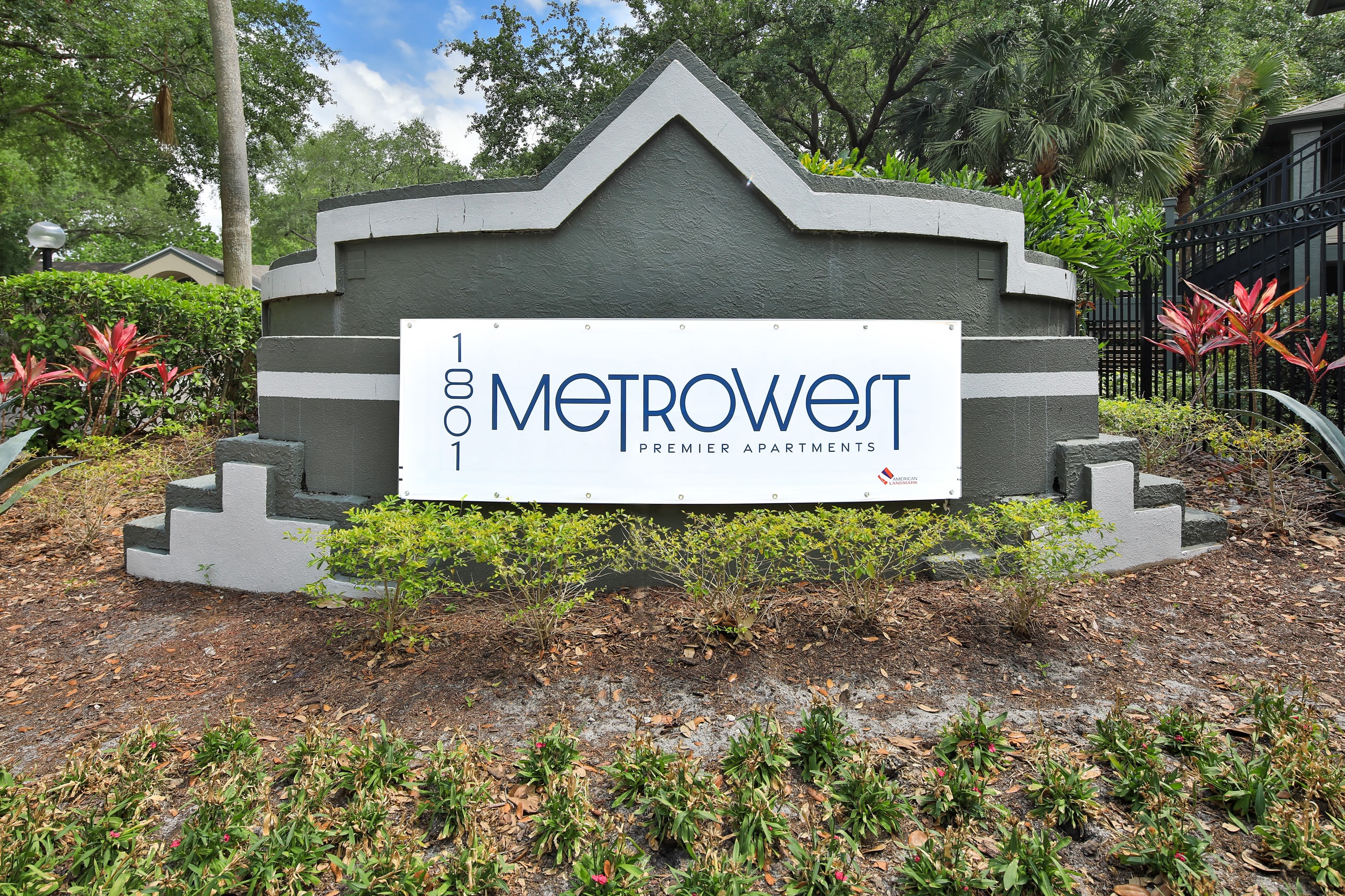 An entry sign at 1801 MetroWest in Orlando, Florida
