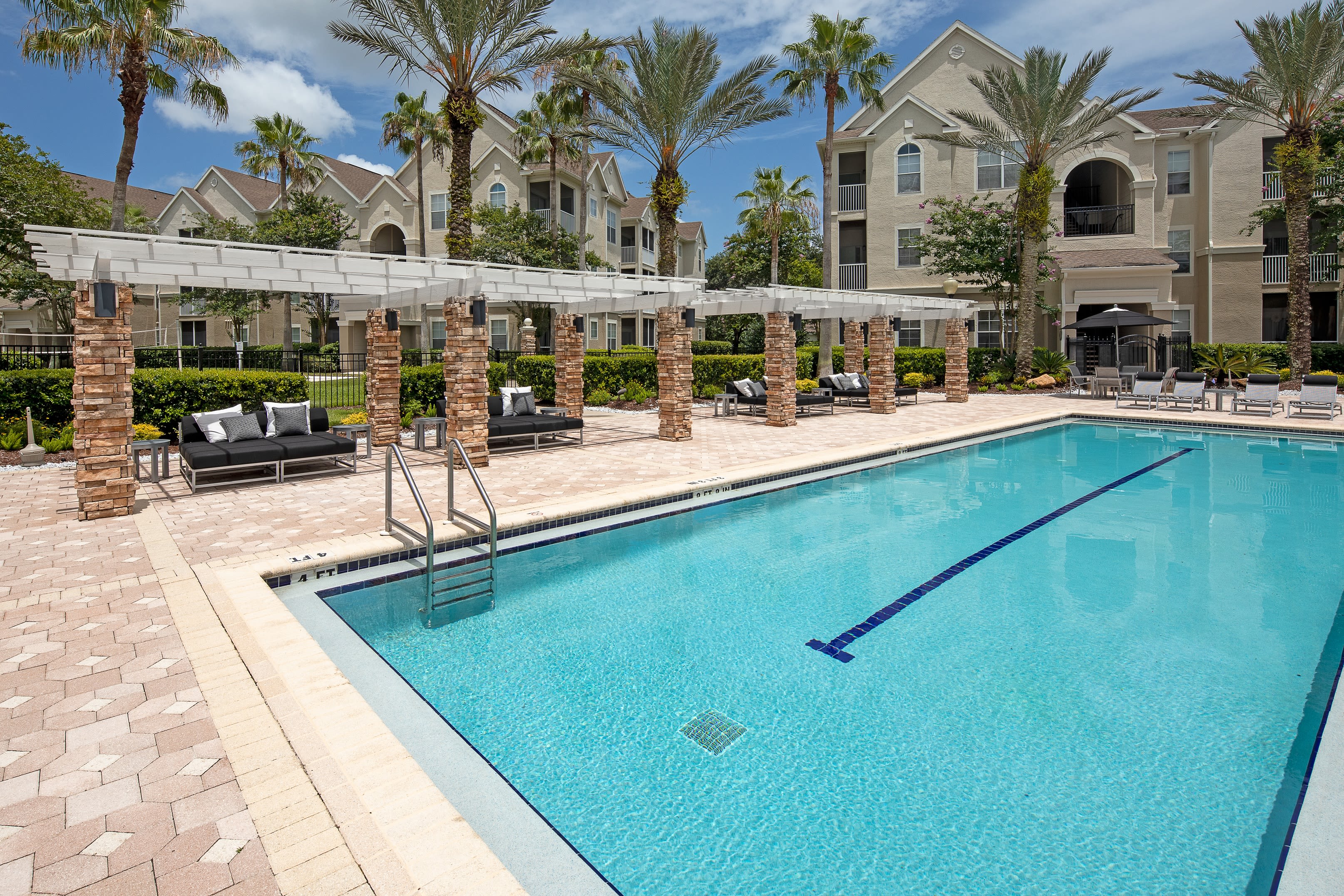 Large pool at Eddison at Deerwood Park in Jacksonville, Florida