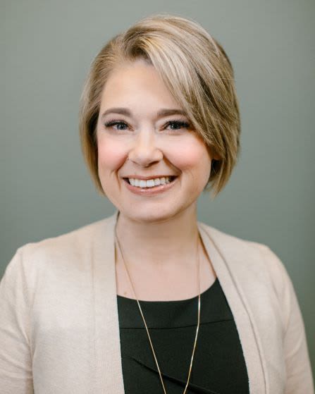Robyn Alleson, Director of Community Relations at The Springs at Anna Maria in Medford, Oregon