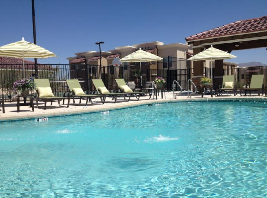 Sparkling pool at Sonoma Palms in Las Cruces, New Mexico