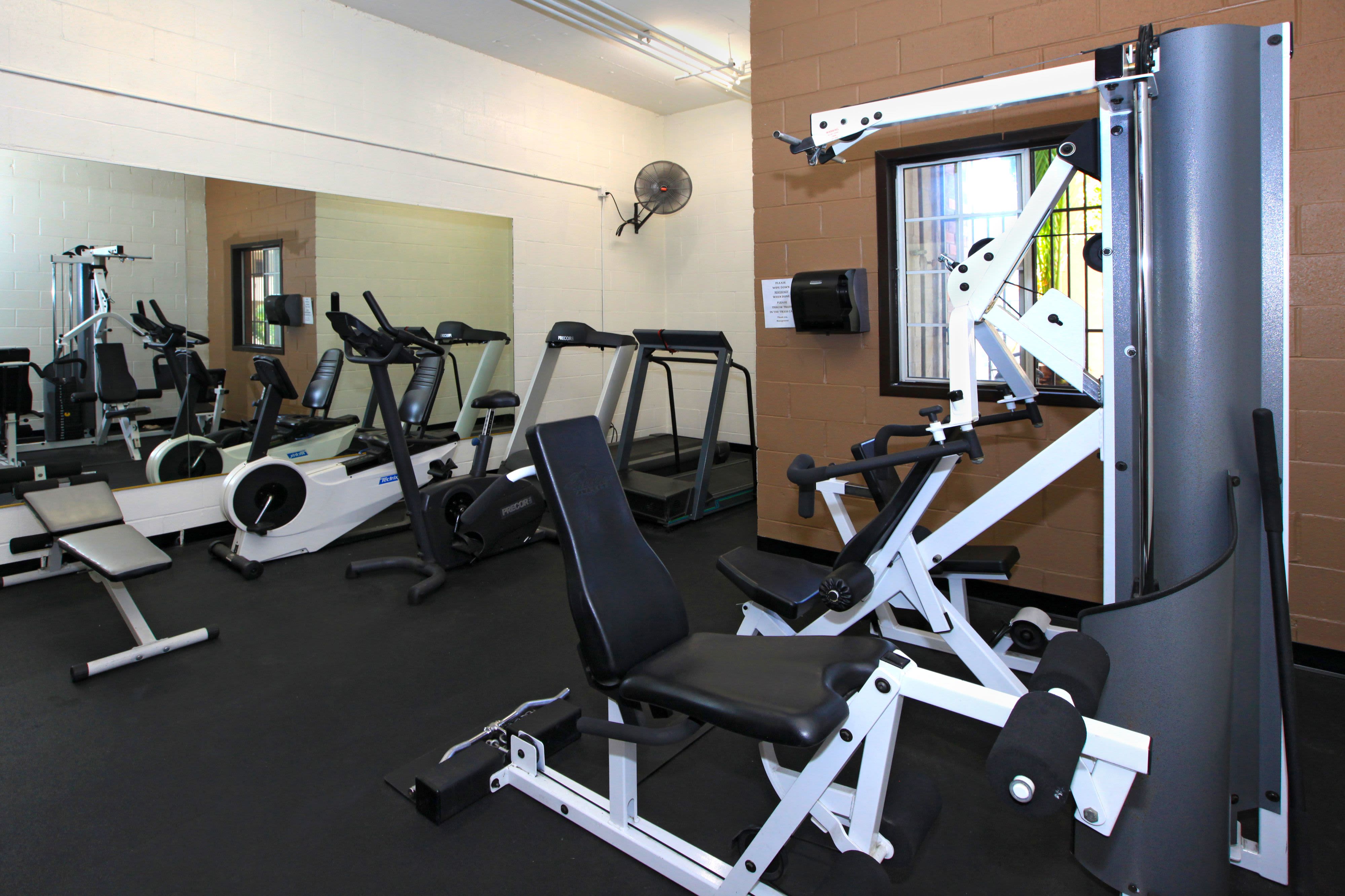 Well-equipped fitness center at Savoy West Apartments in Los Angeles, California