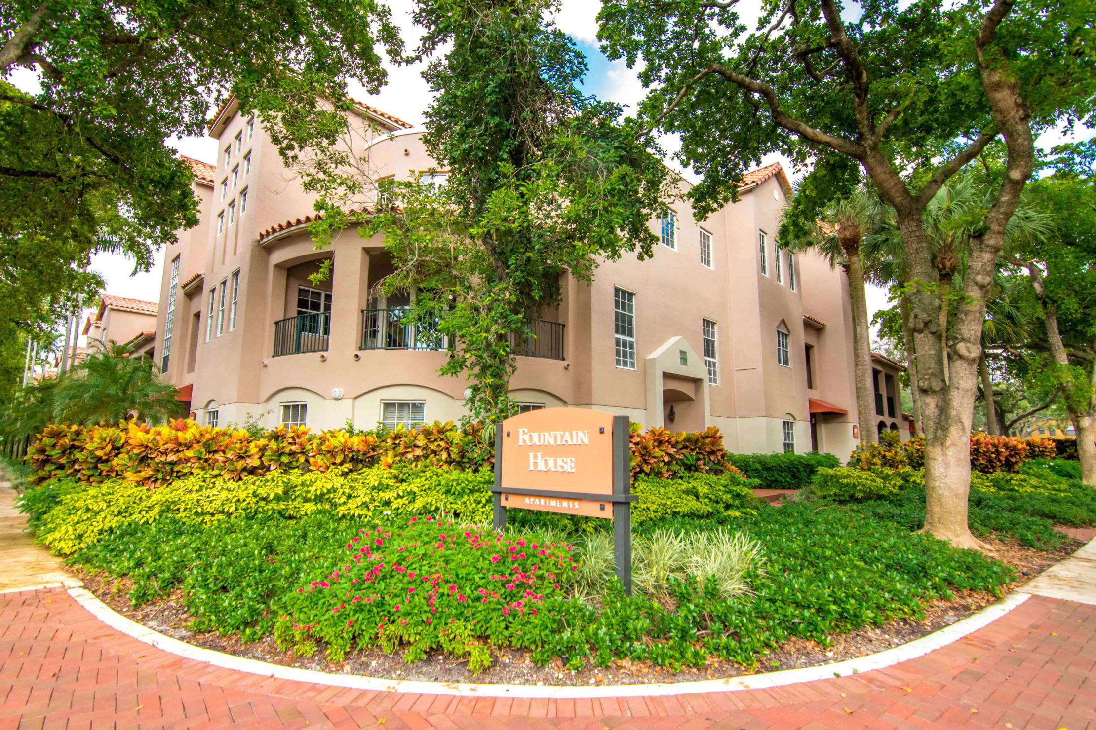 Main entrance to Fountain House Apartments in Miami Lakes, Florida