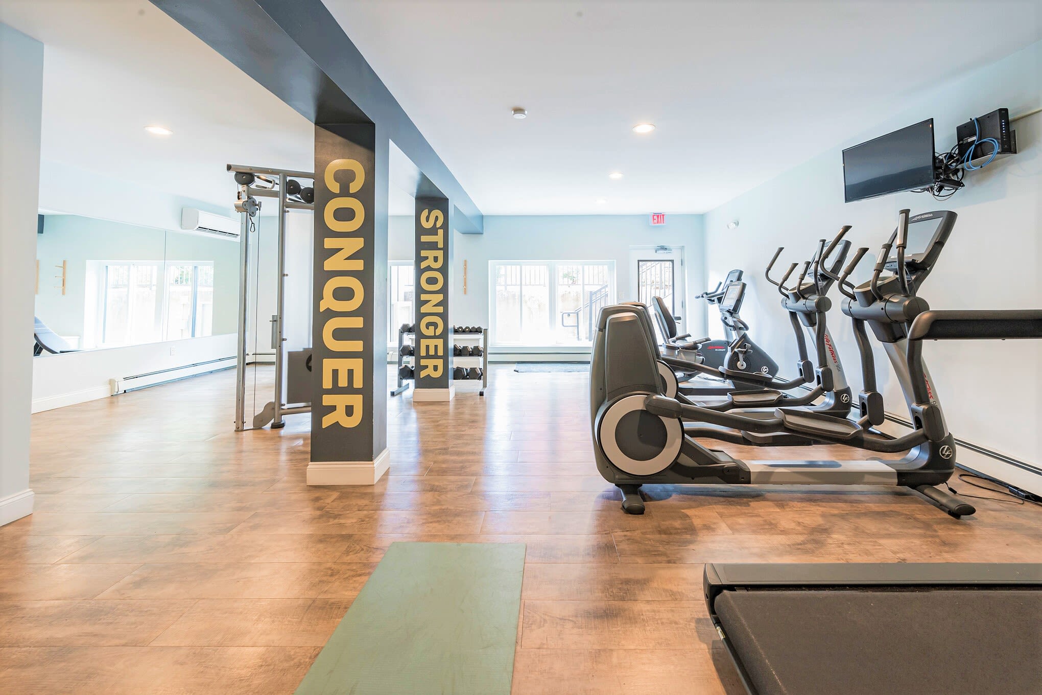 Fitness center at Eagle Rock Apartments at West Hartford in West Hartford, Connecticut
