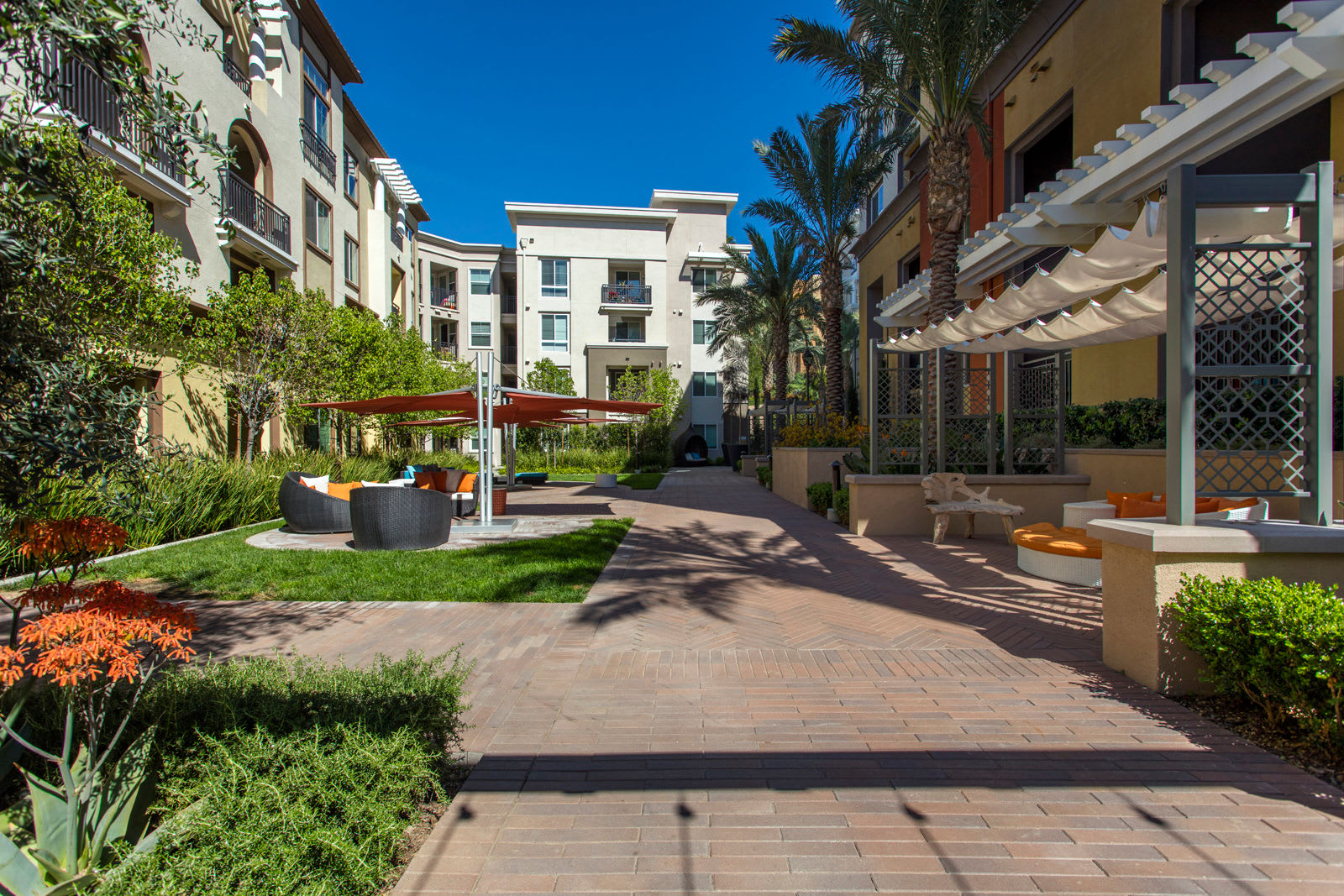 Outdoor courtyard at The Boulevard Apartment Homes in Woodland Hills, California