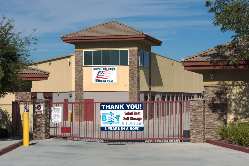 The security gate at Butterfield Ranch Self Storage in Temecula, CA