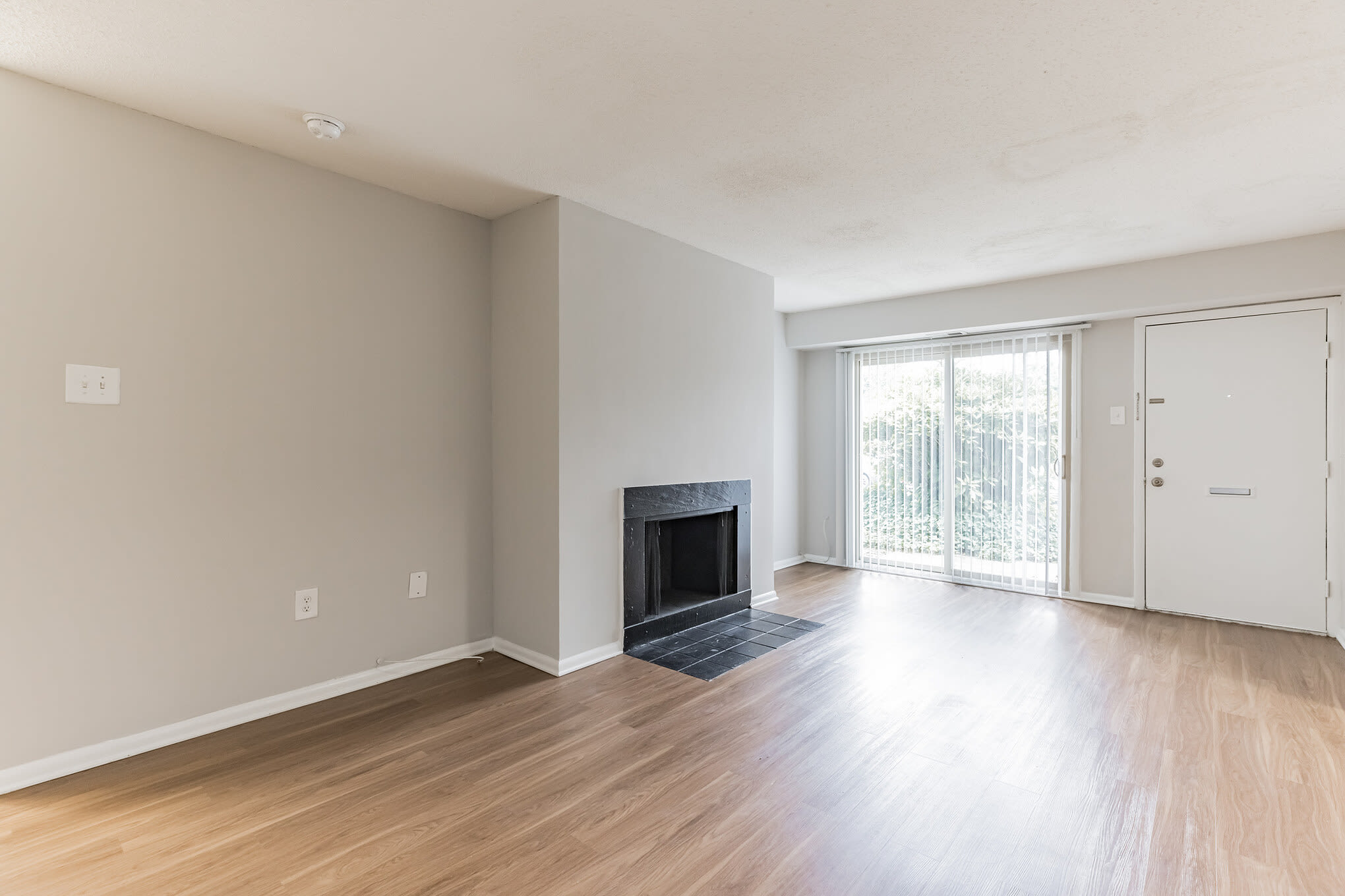 Photos of Ramblewood Village Apartments Mount Laurel, NJ Apartments