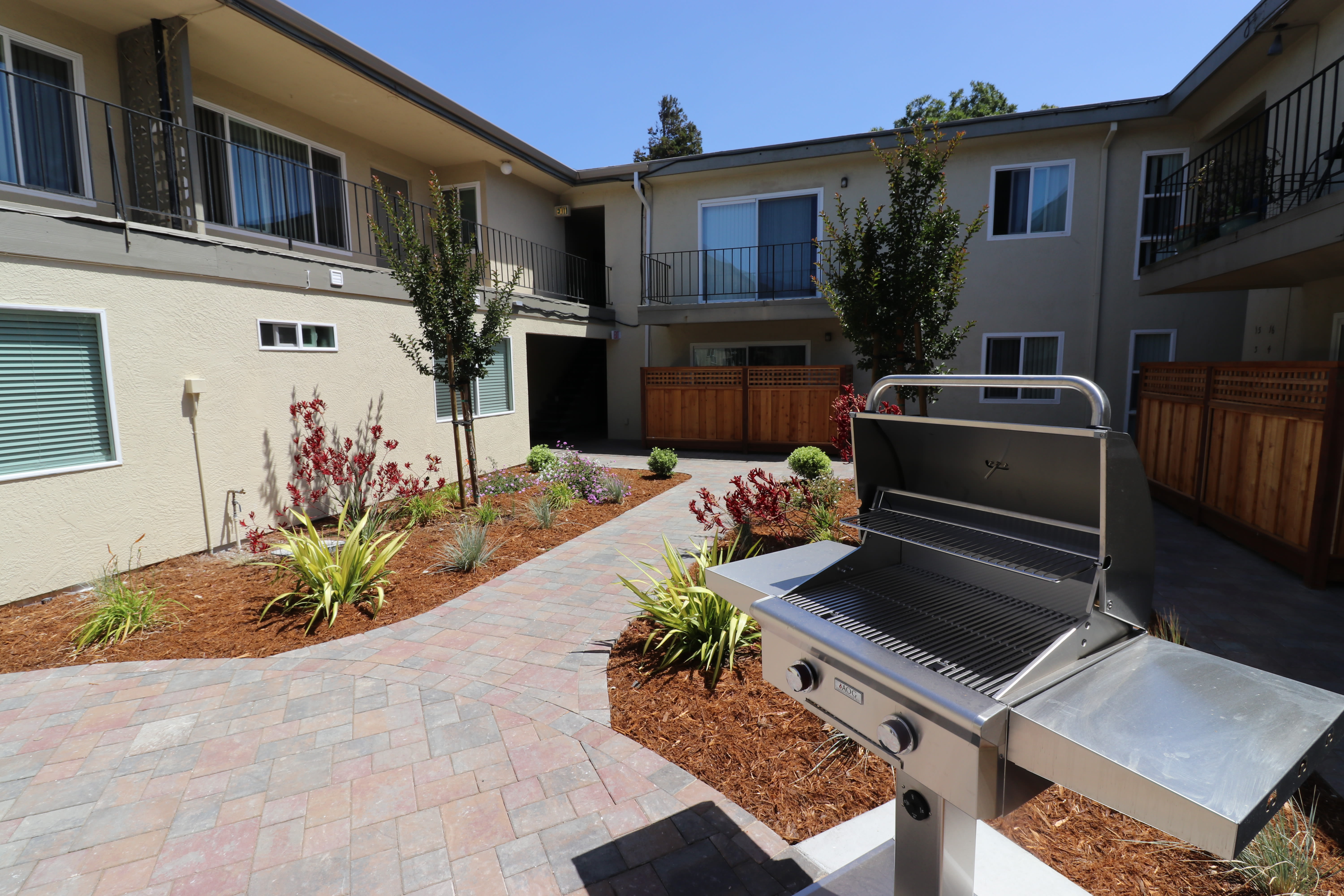 Barbecue area at Marina Haven Apartment Homes in San Leandro, California