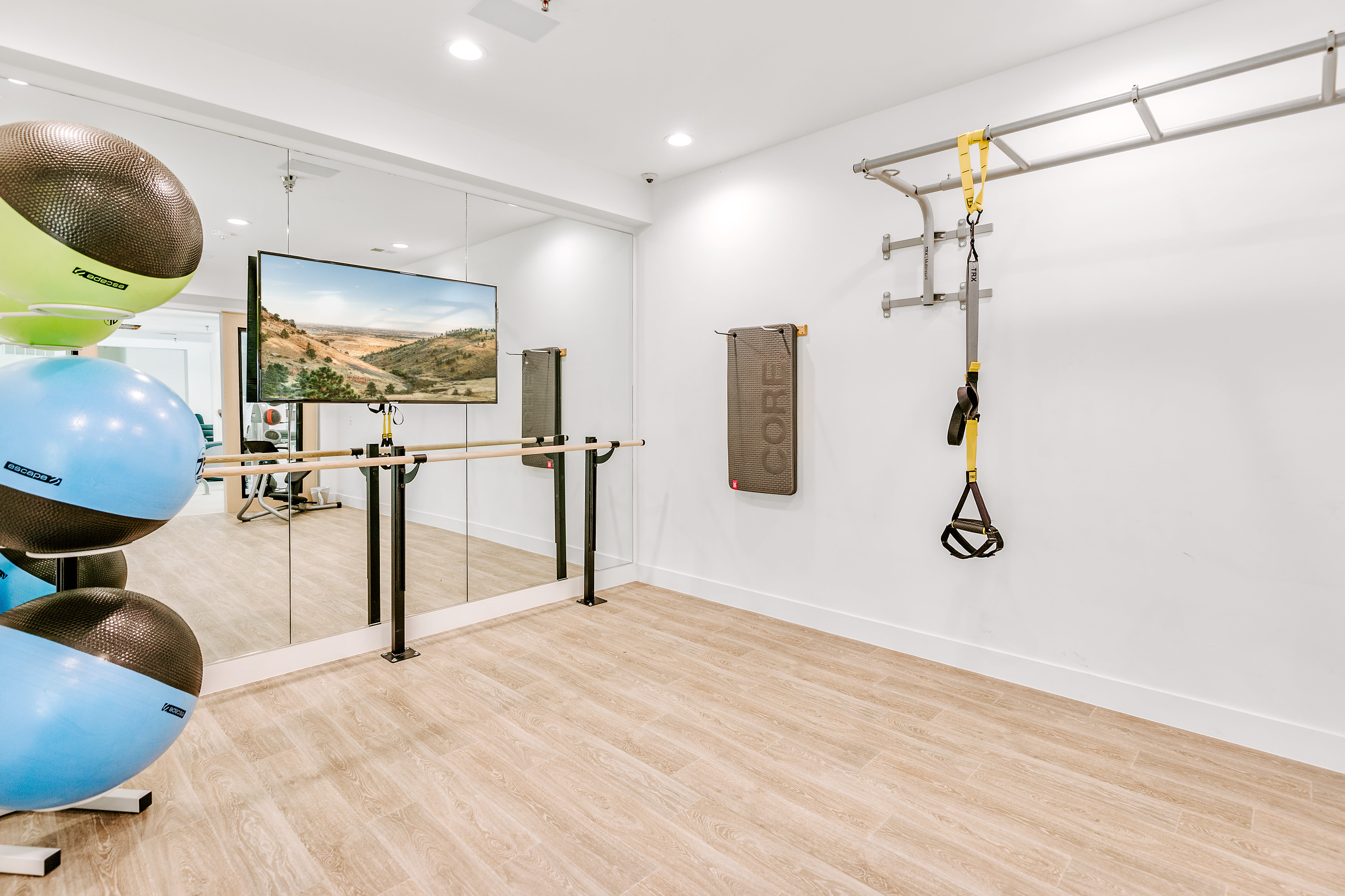 Onsite fitness center at Isabella Apartment Homes in Greenwood Village, Colorado