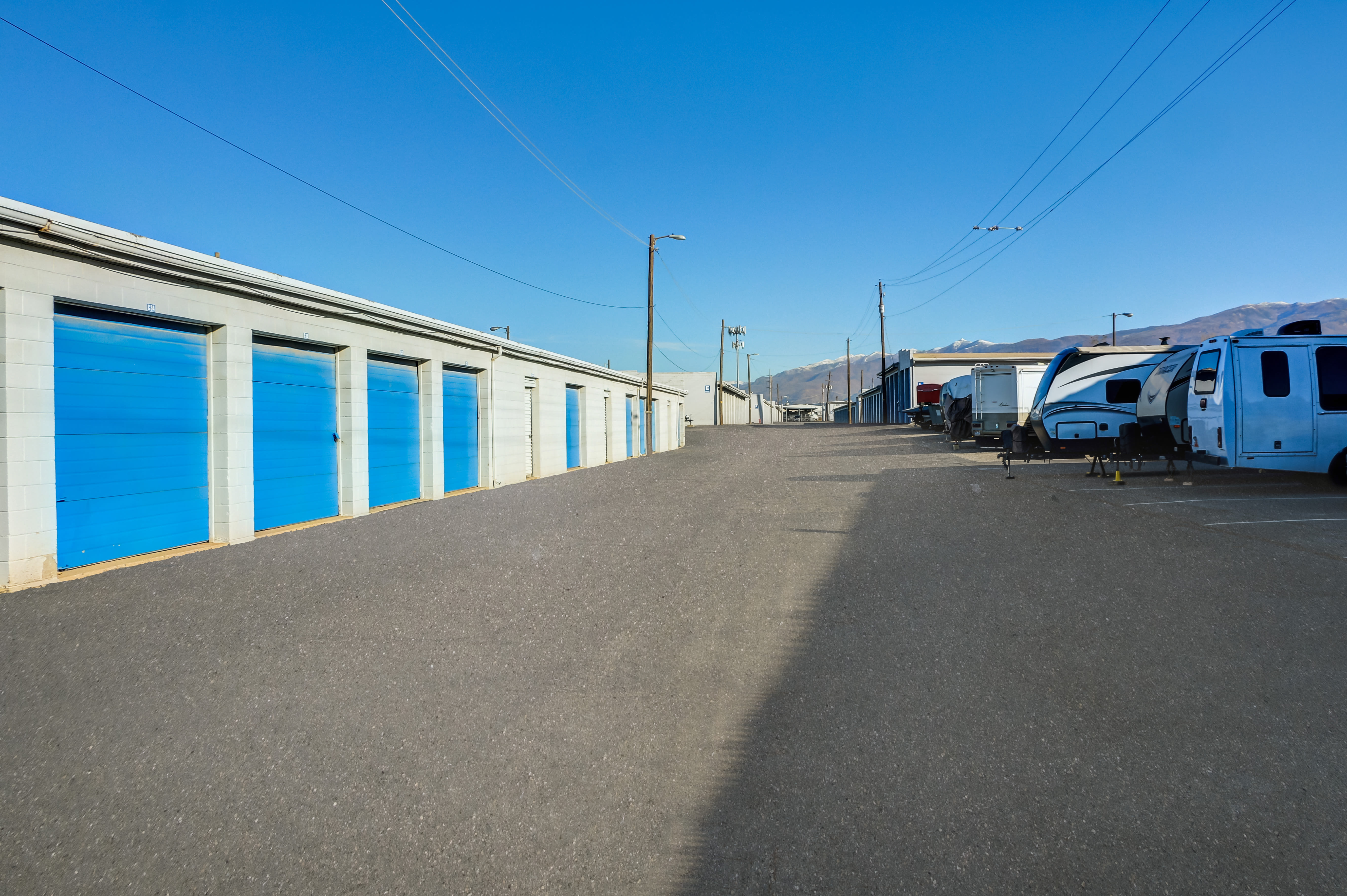 Outdoor Drive Up Units At North Salt Lake Storage