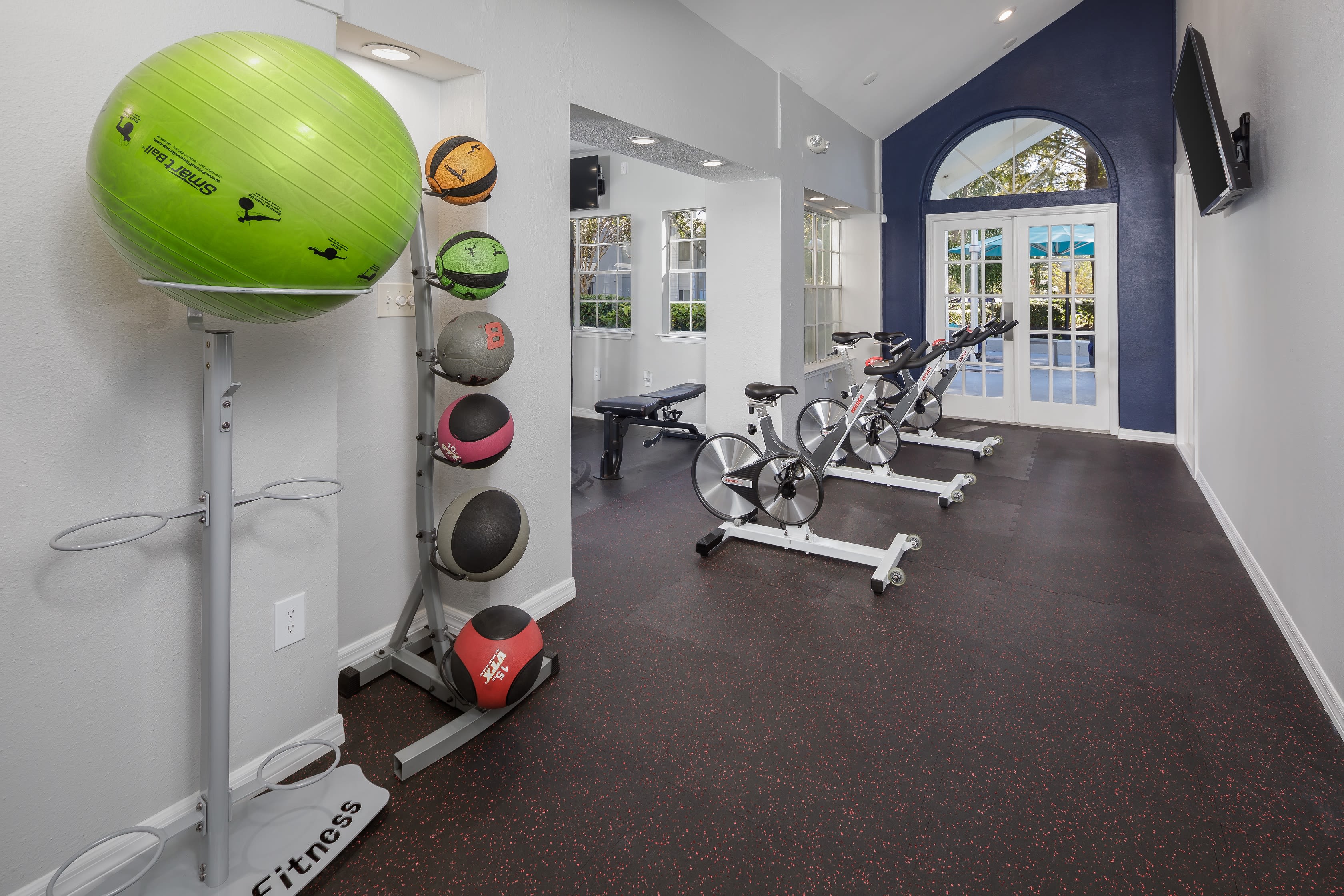 Fitness center at 1801 MetroWest in Orlando, Florida