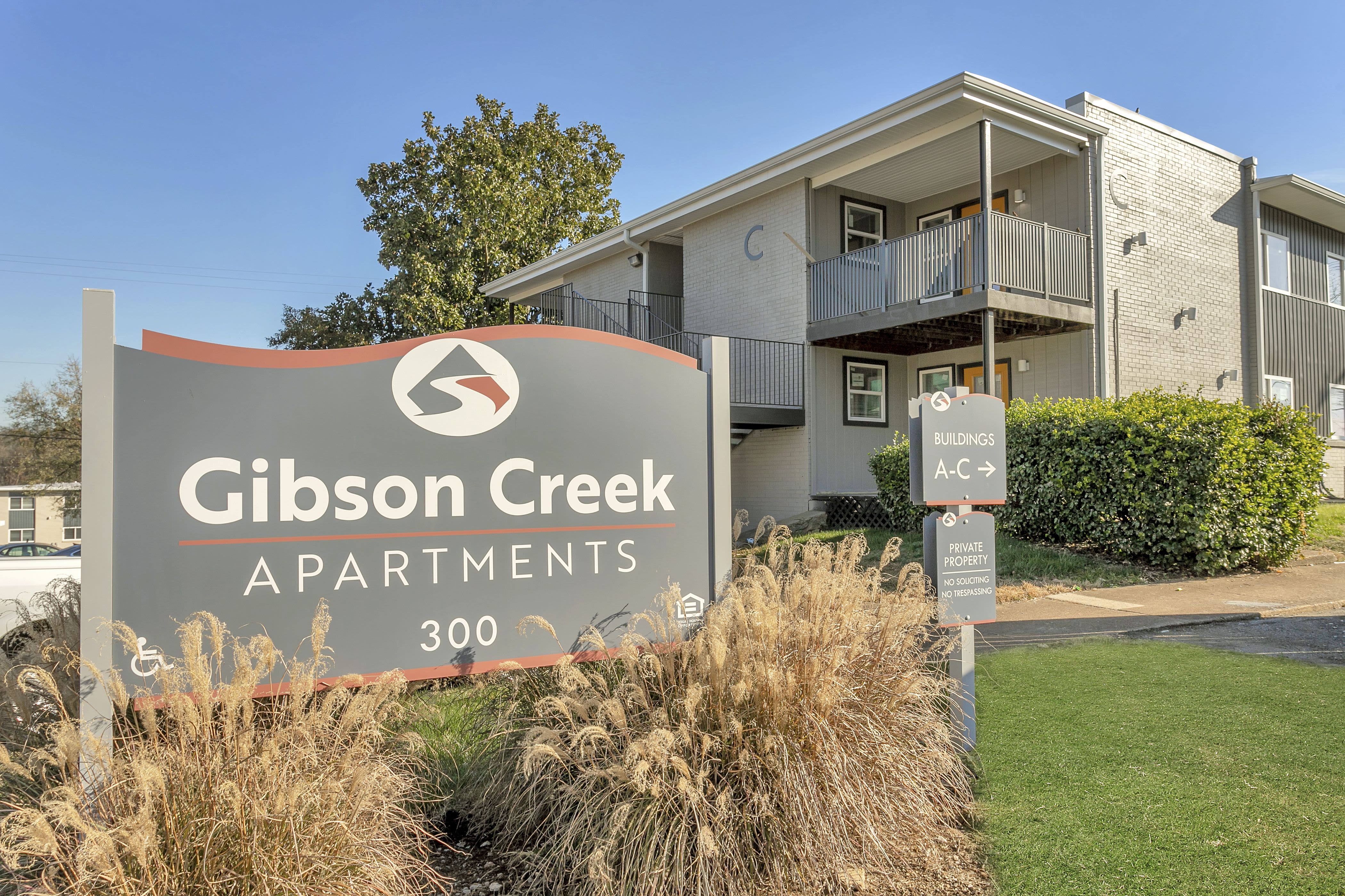 Welcome sign at Gibson Creek Apartments in Madison, Tennessee