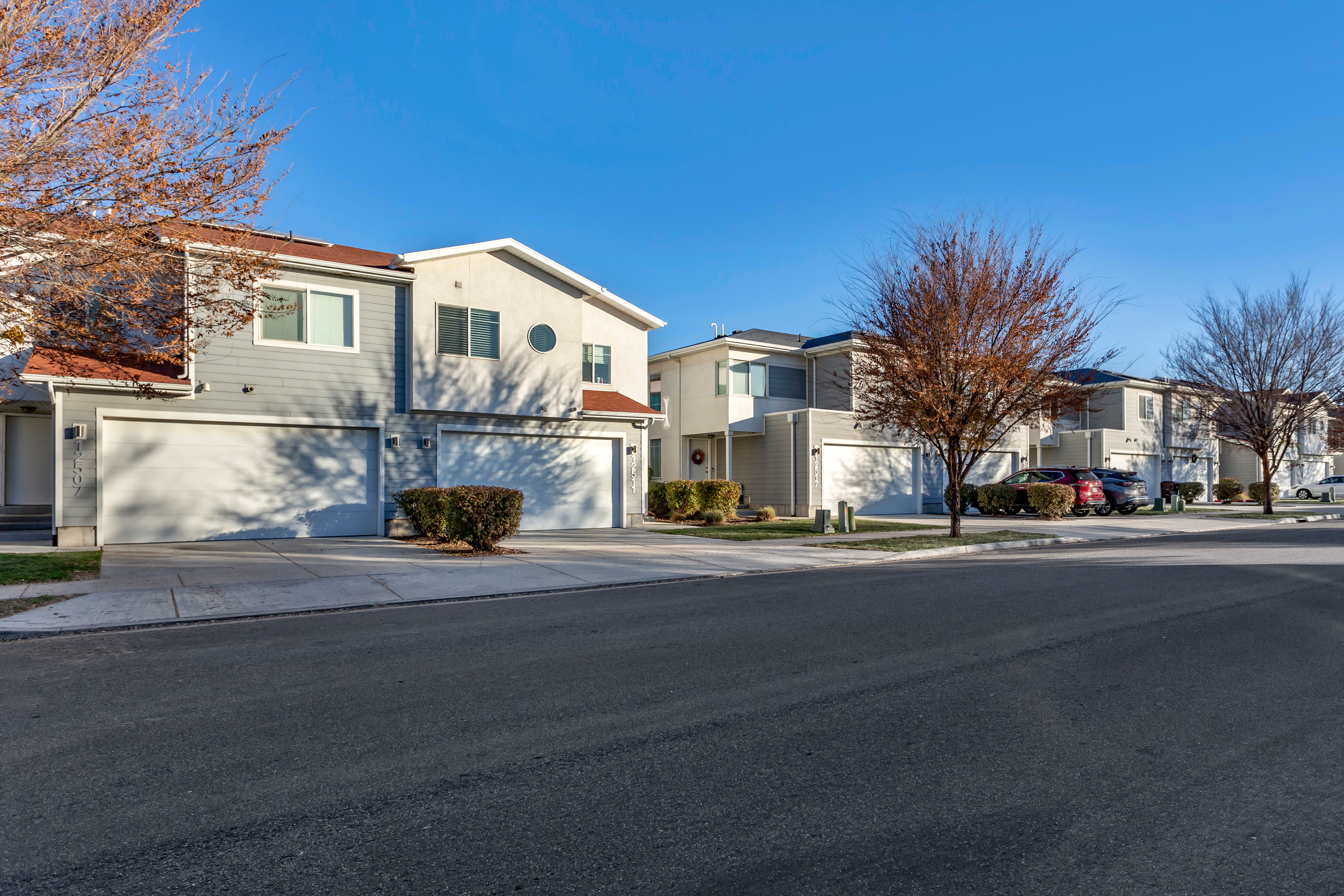 One-story modern townhome at Olympus at the Canyons in Herriman, Utah