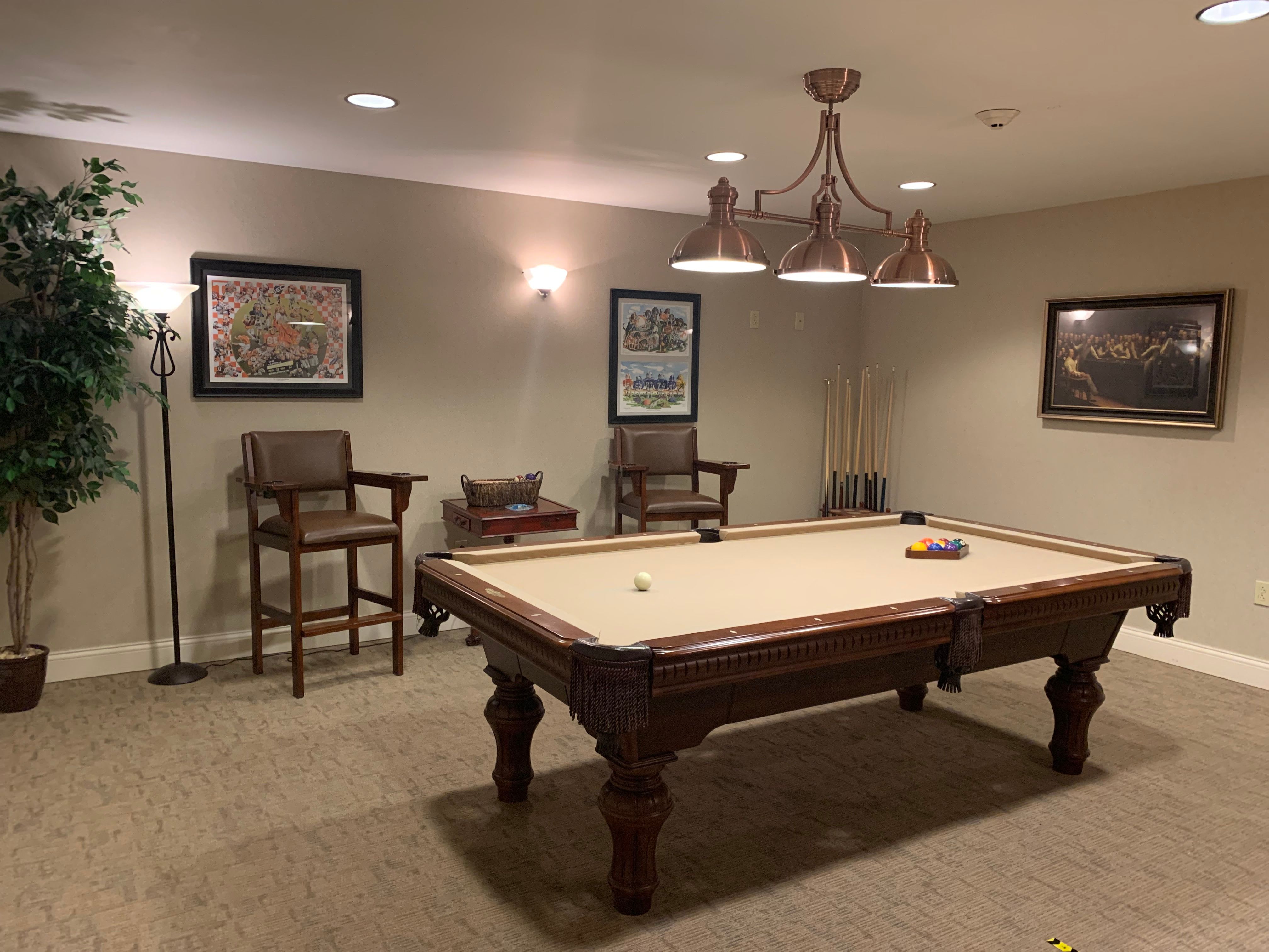 Billiard room at The Hearth at Hendersonville in Hendersonville, Tennessee