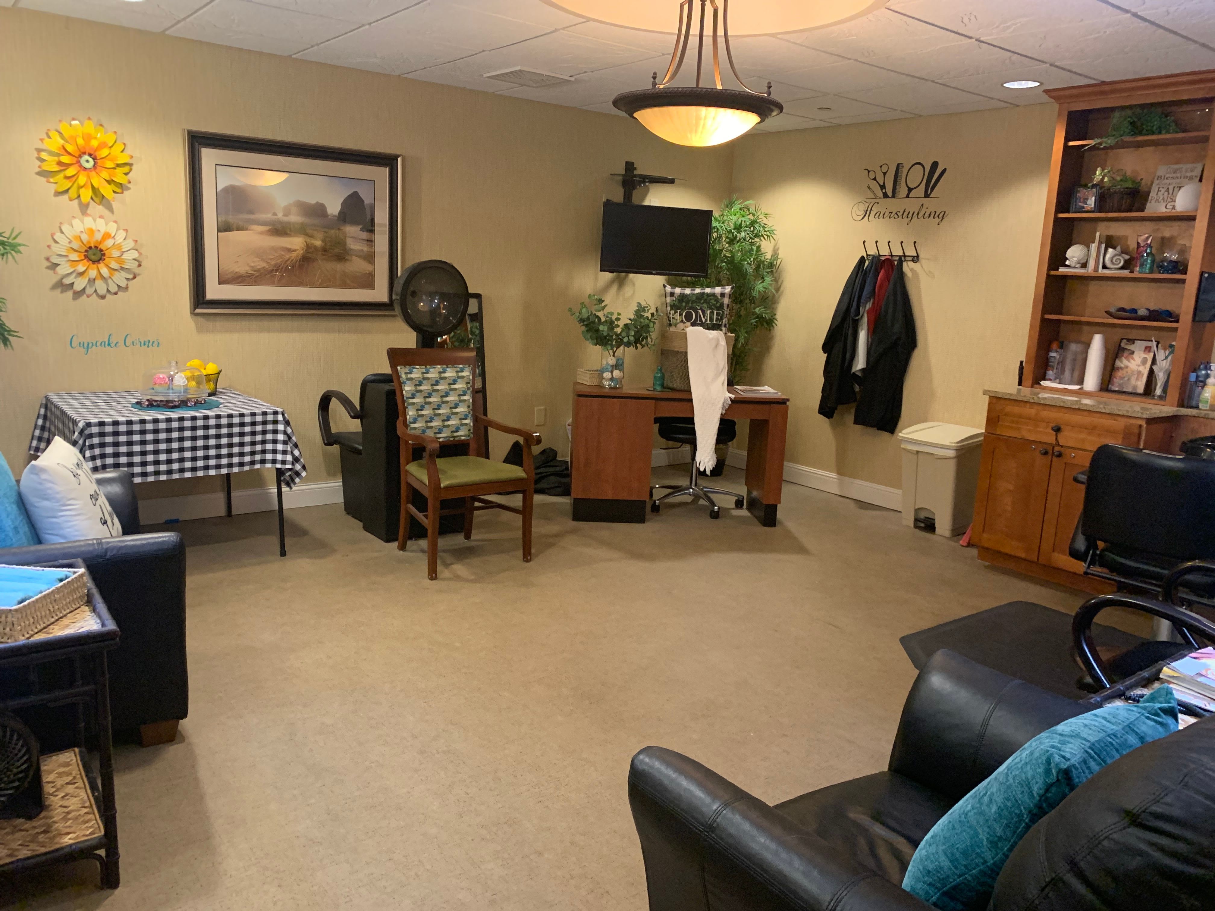 Salon at The Hearth at Hendersonville in Hendersonville, Tennessee