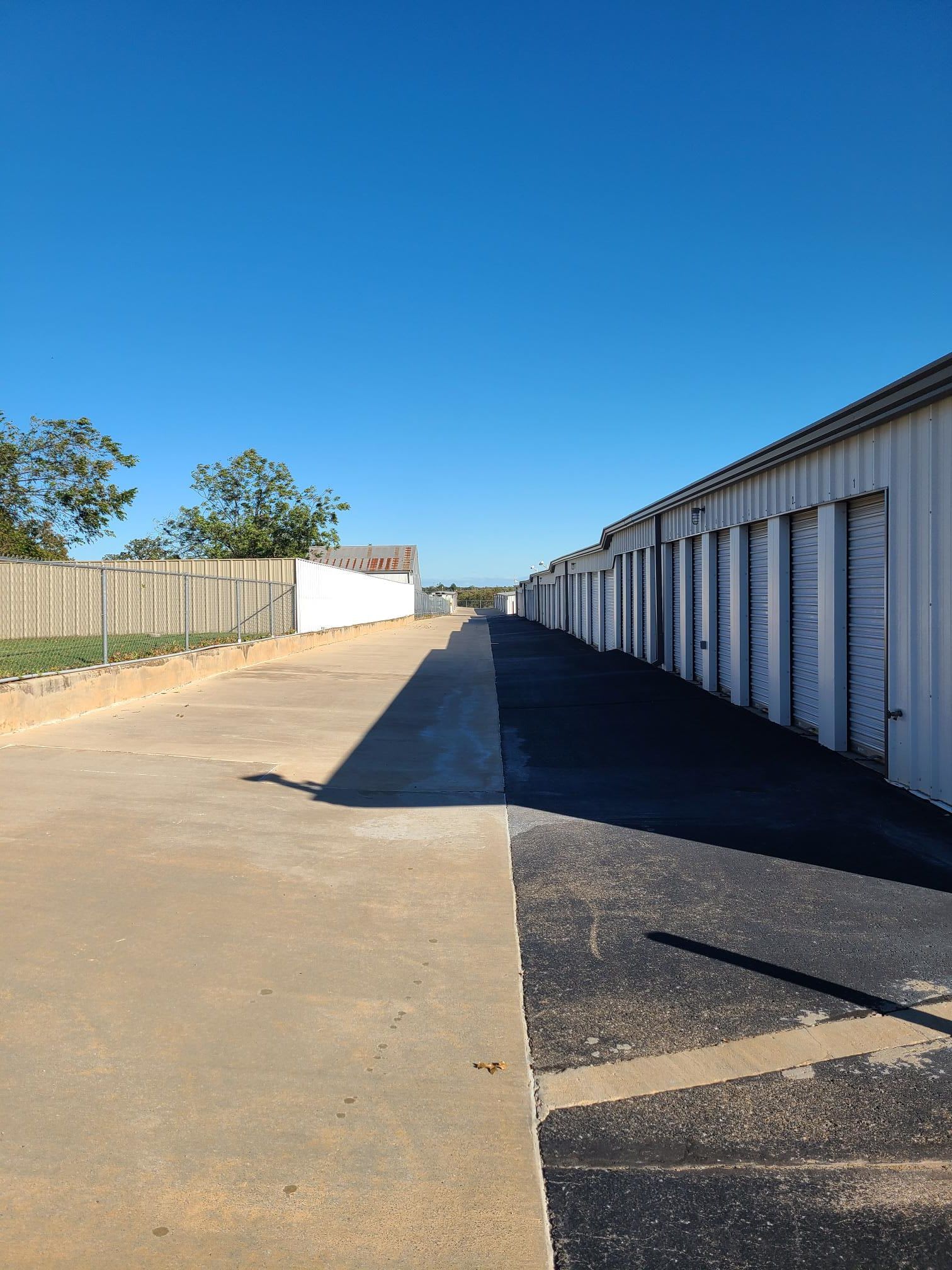 View our features at KO Storage in Harrah, Oklahoma