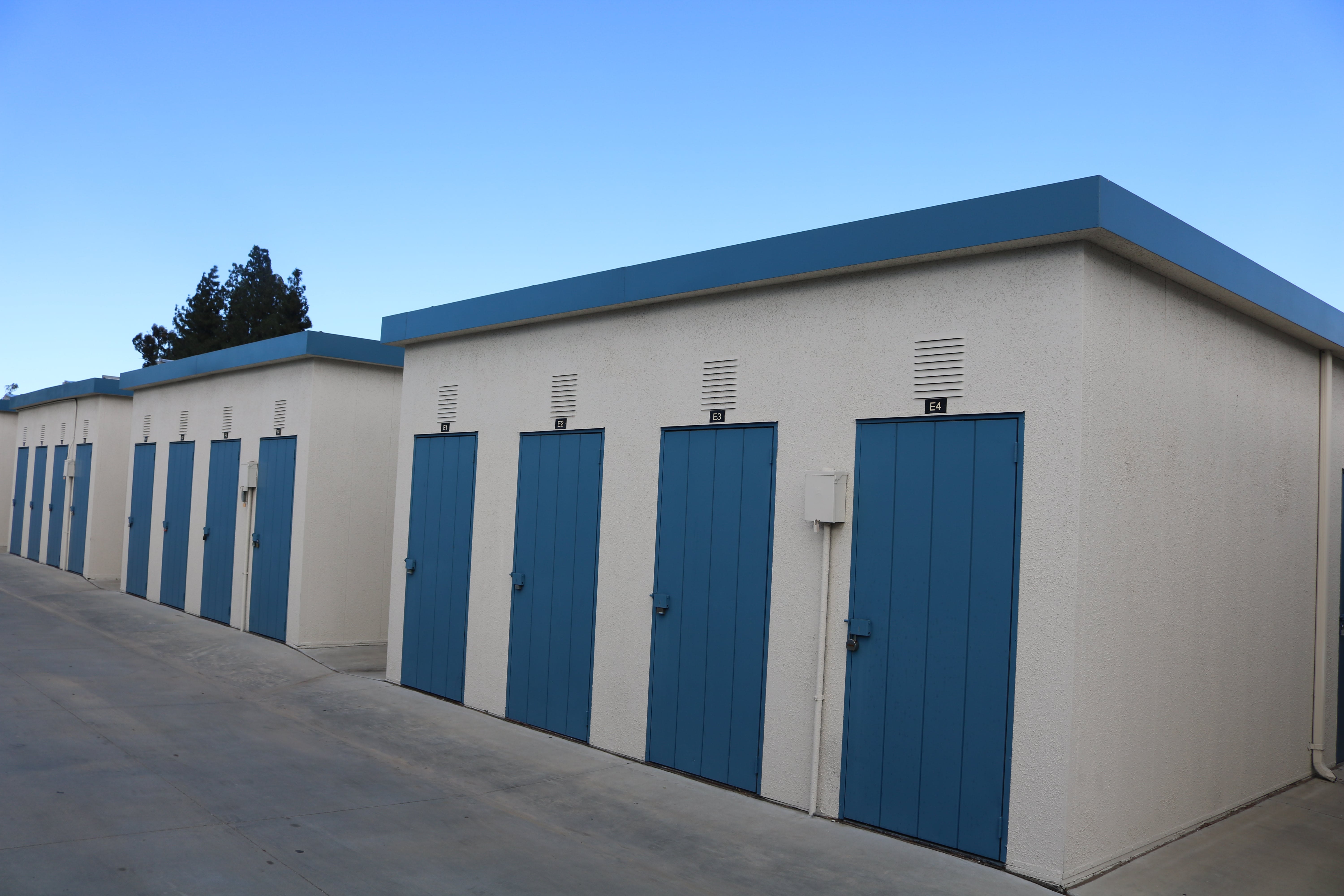A row of outdoor units at Golden State Storage - Roscoe in North Hills, California