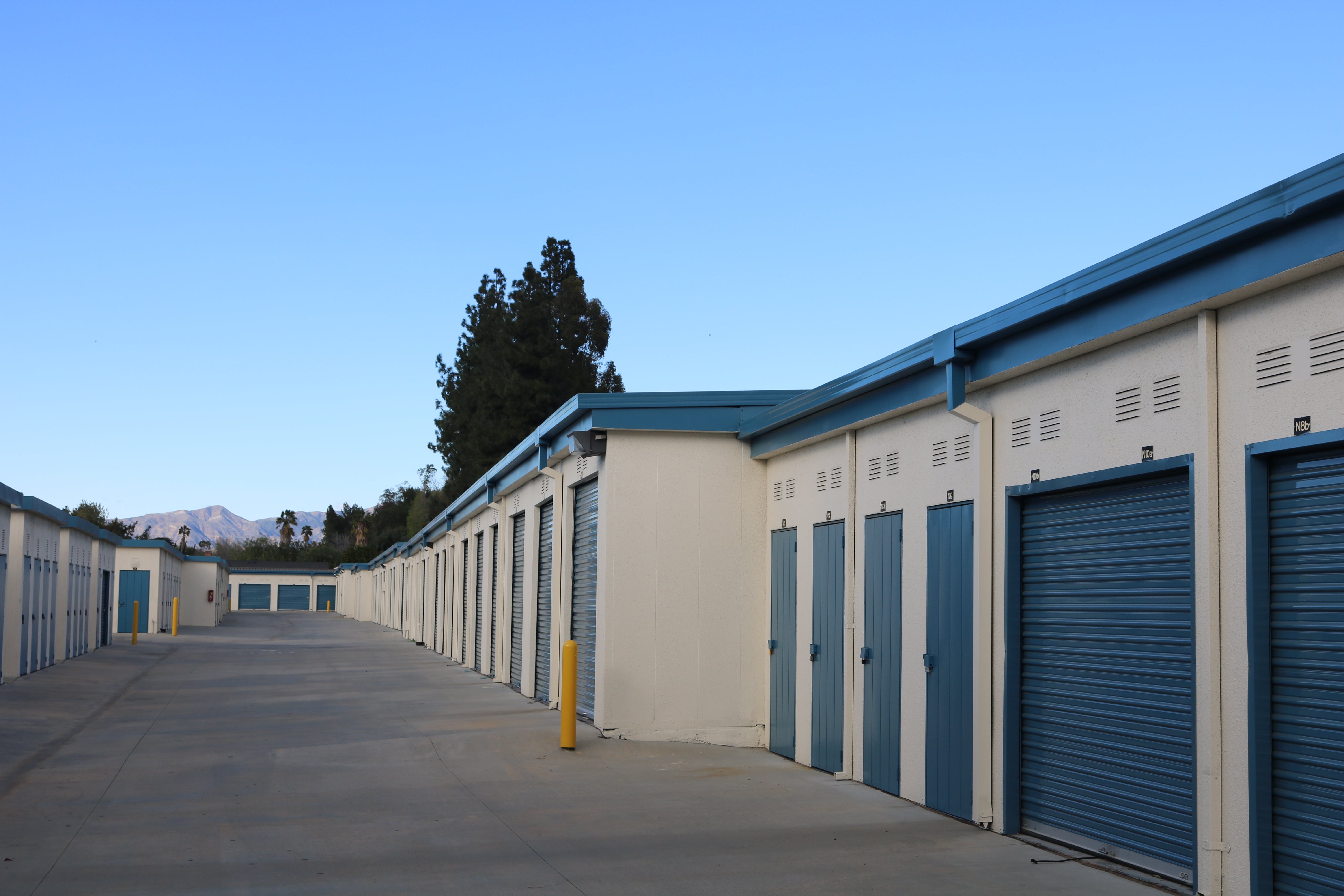 Wide lanes between units at Golden State Storage - Roscoe in North Hills, California
