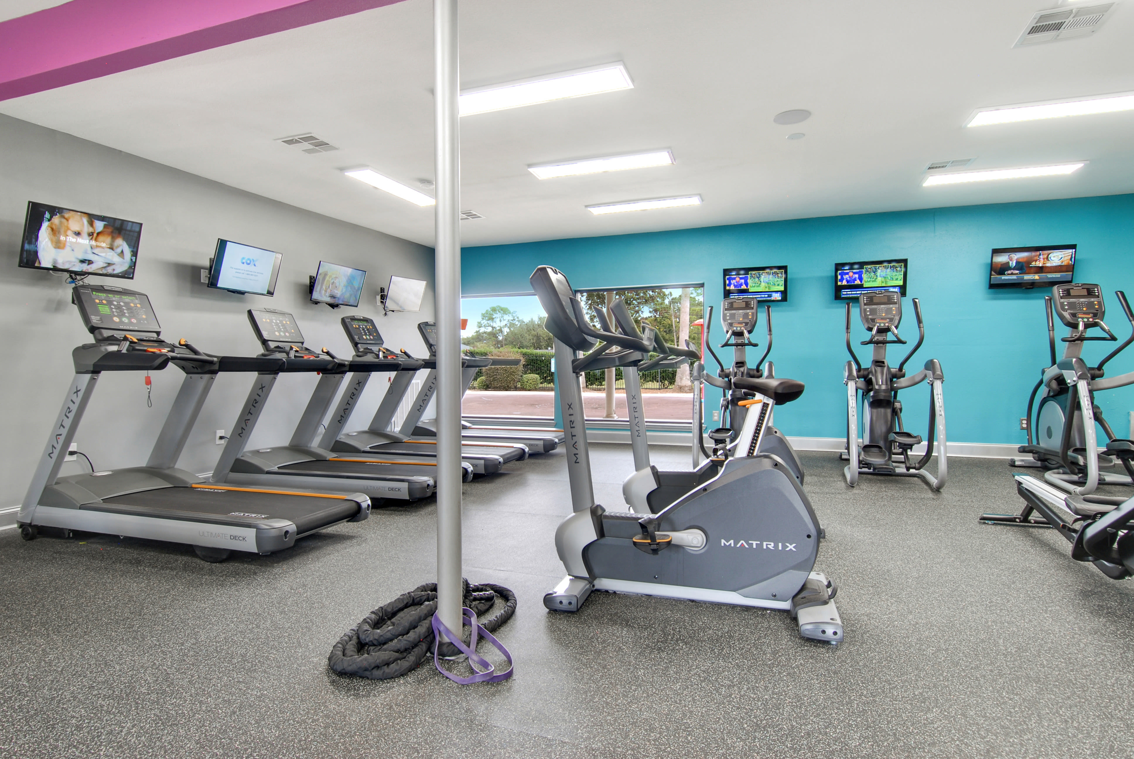 Corporate Units workout facility at O'Brien Realty Group in Avon CT