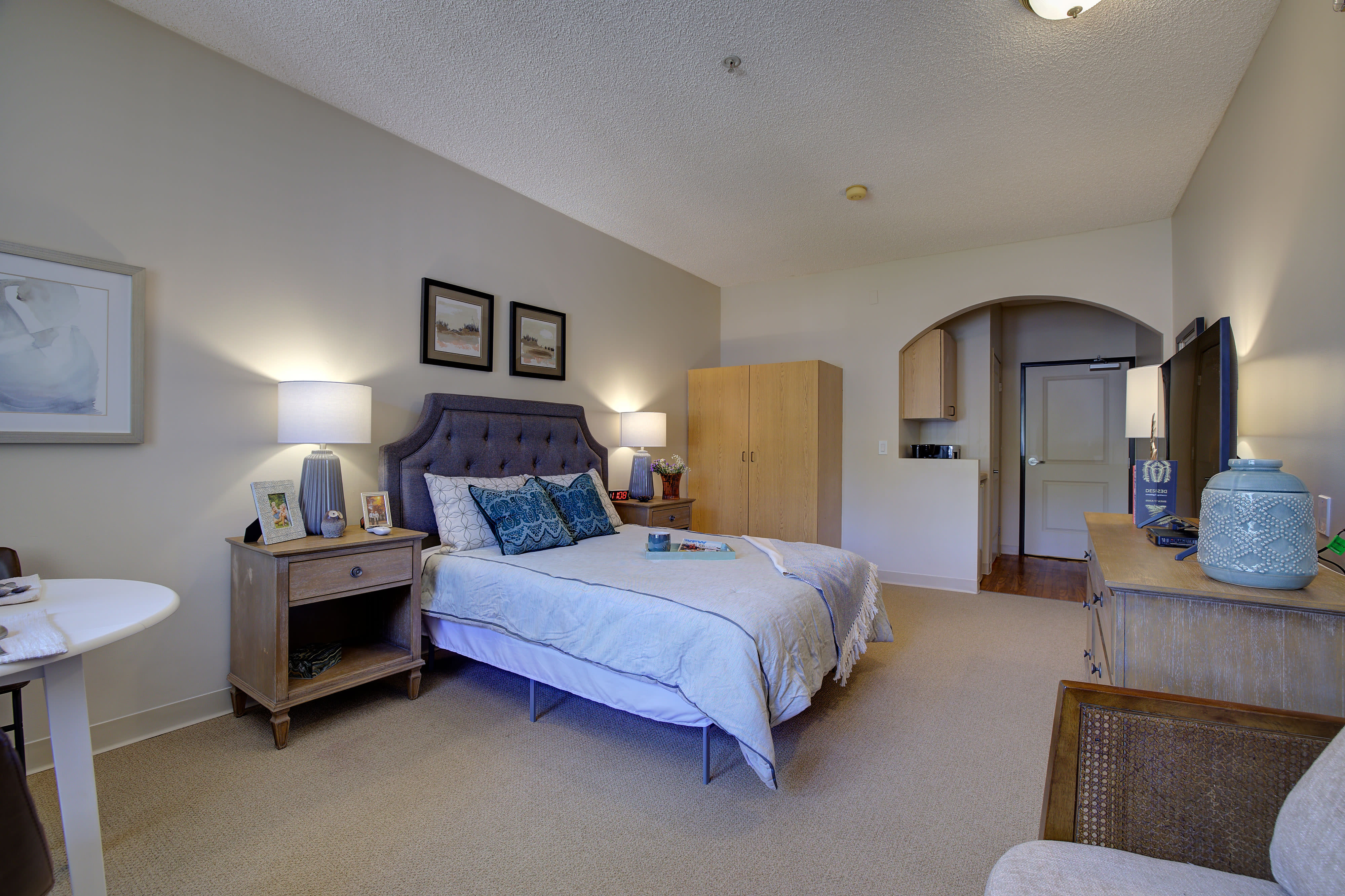 Furnished bedroom at Pacifica Senior Living Rancho Penasquitos in San Diego, California