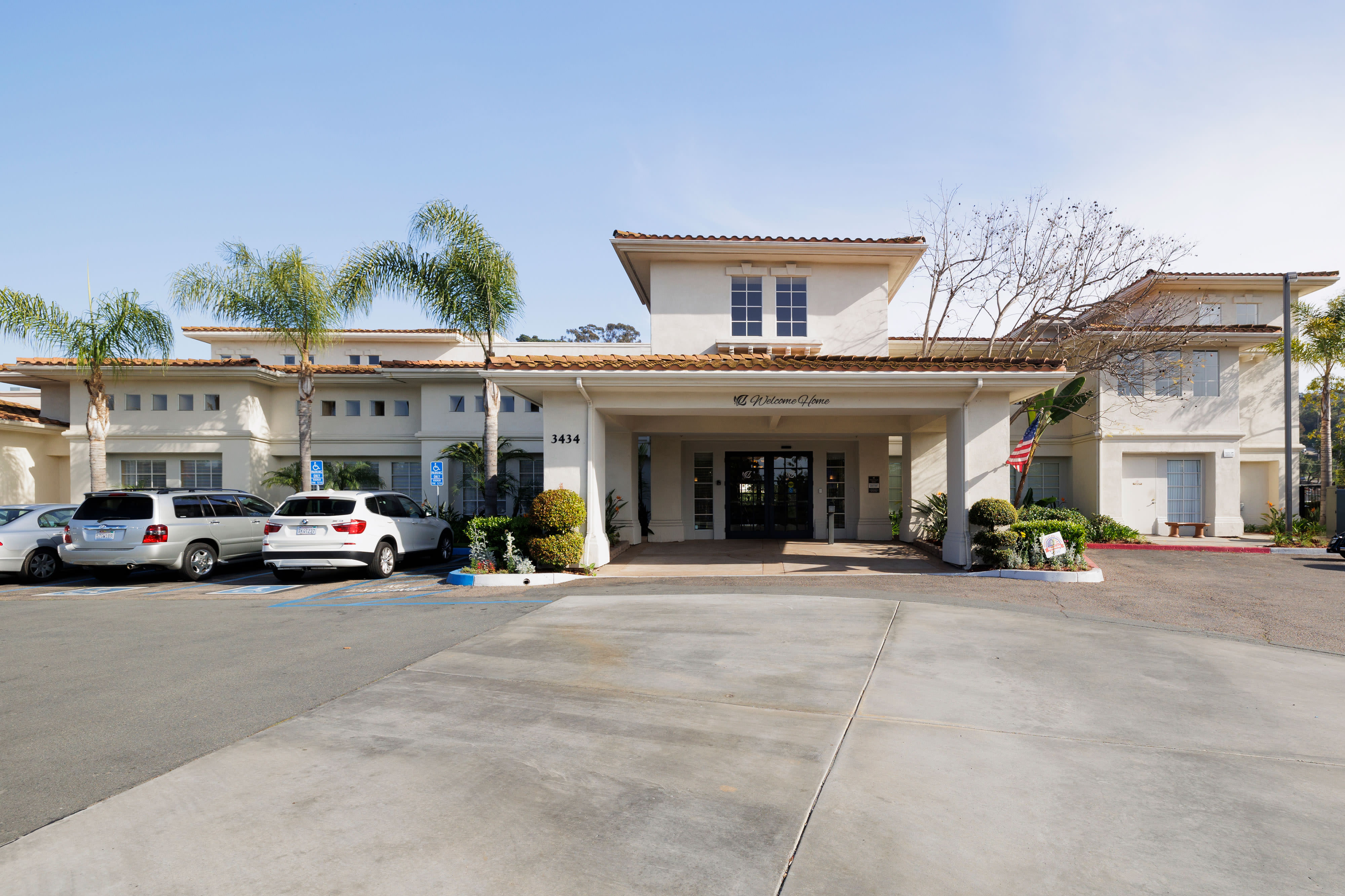 View of the entrance to Pacifica Senior Living Bonita in Chula Vista, California