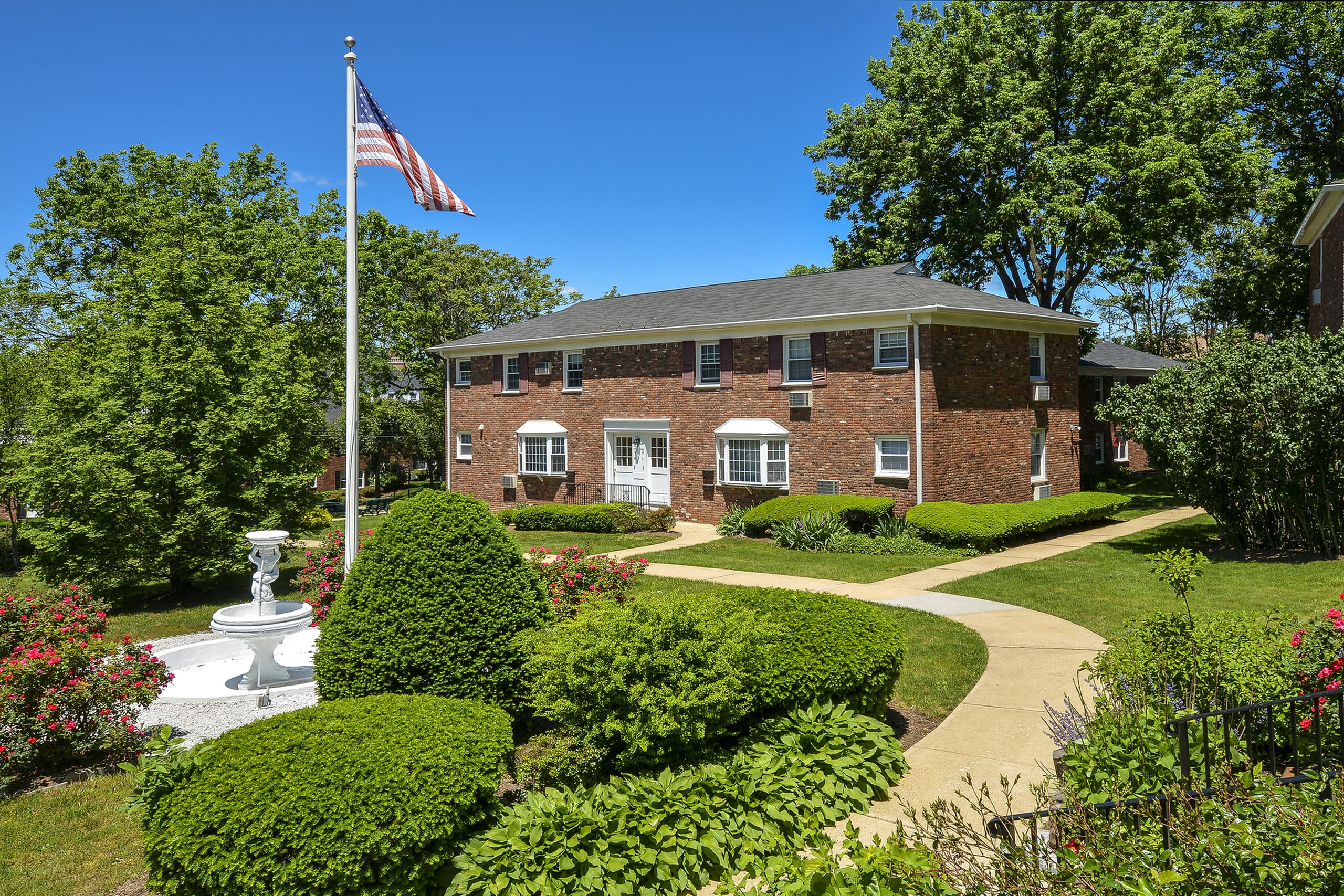 Exterior view of the apartments at Parc at Summit in Summit, New Jersey