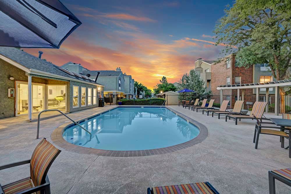 Enjoy apartments with a swimming pool at Waterfield Court Apartment Homes Aurora, CO