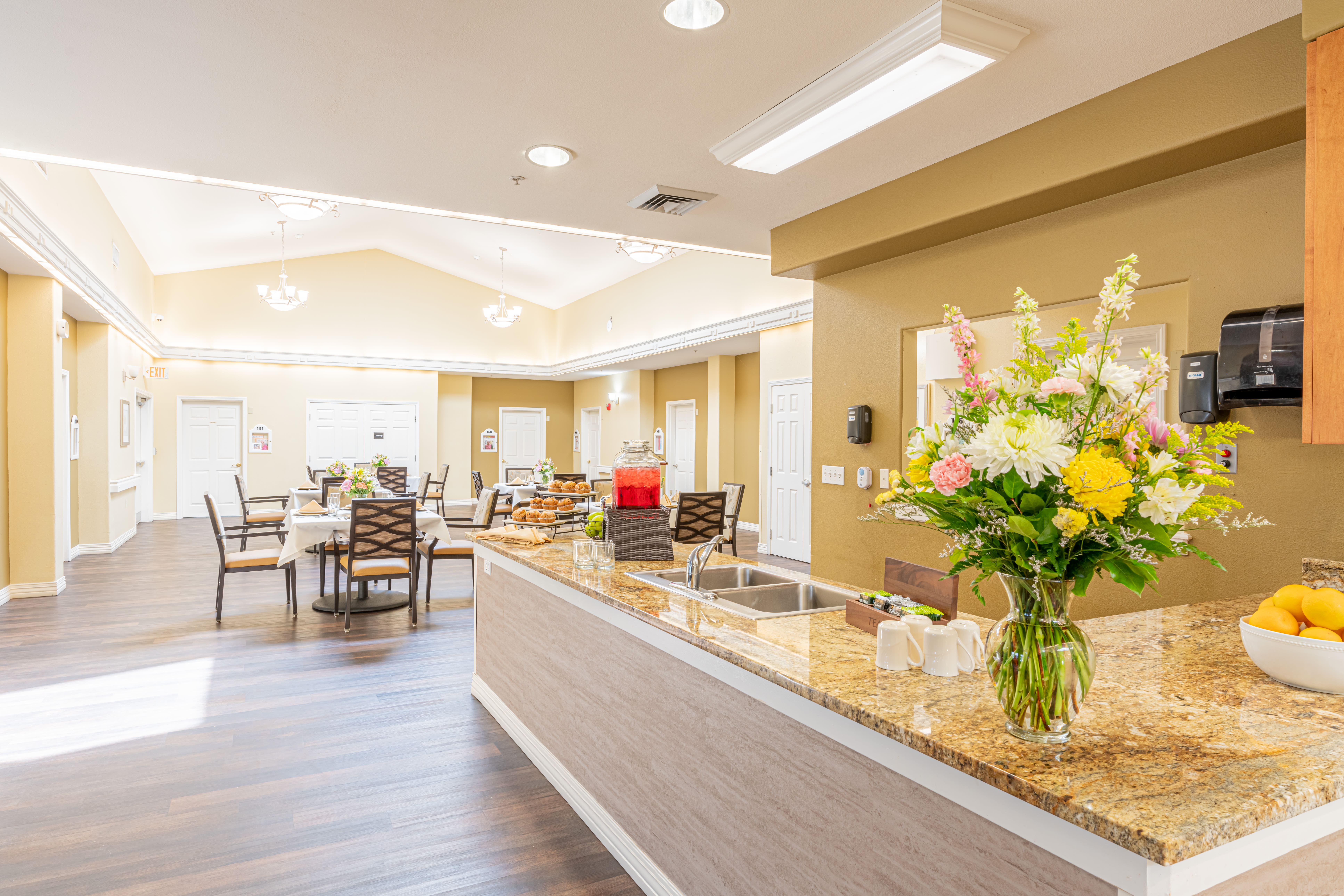 Dining Area at Evergreen Memory Care in Eugene, Oregon. 