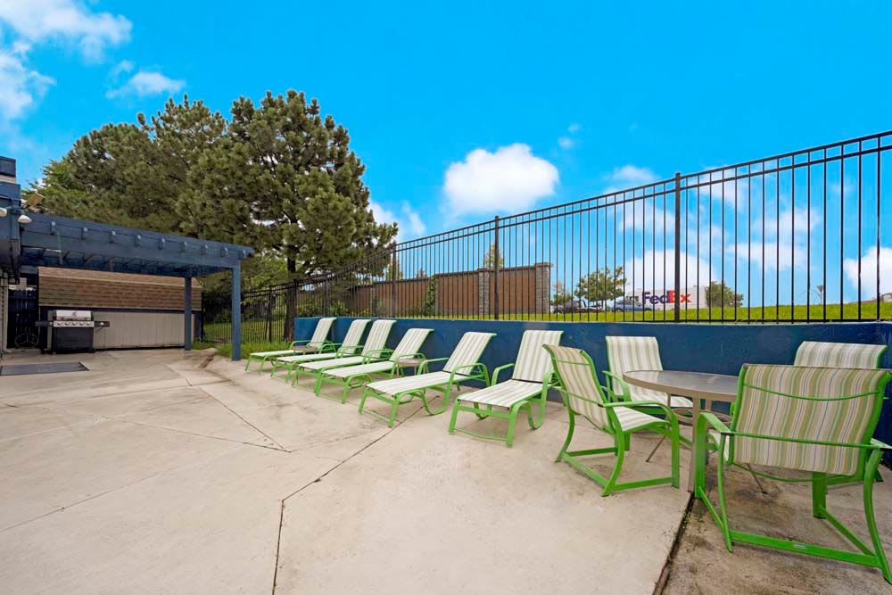 Outdoor seating area at Arvada Green Apartment Homes in Arvada, Colorado