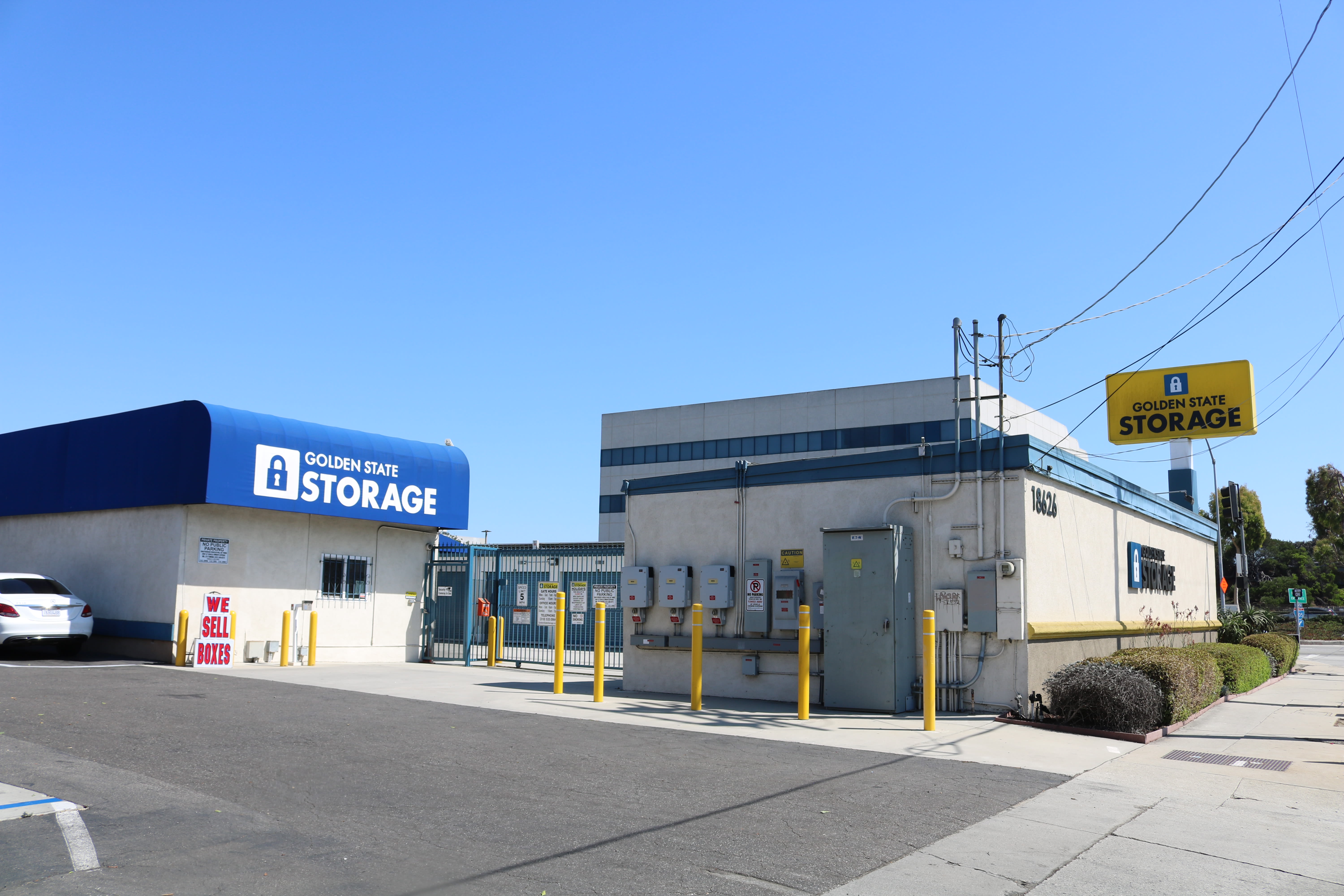 The entrance at Golden State Storage - Gardena in Gardena, California