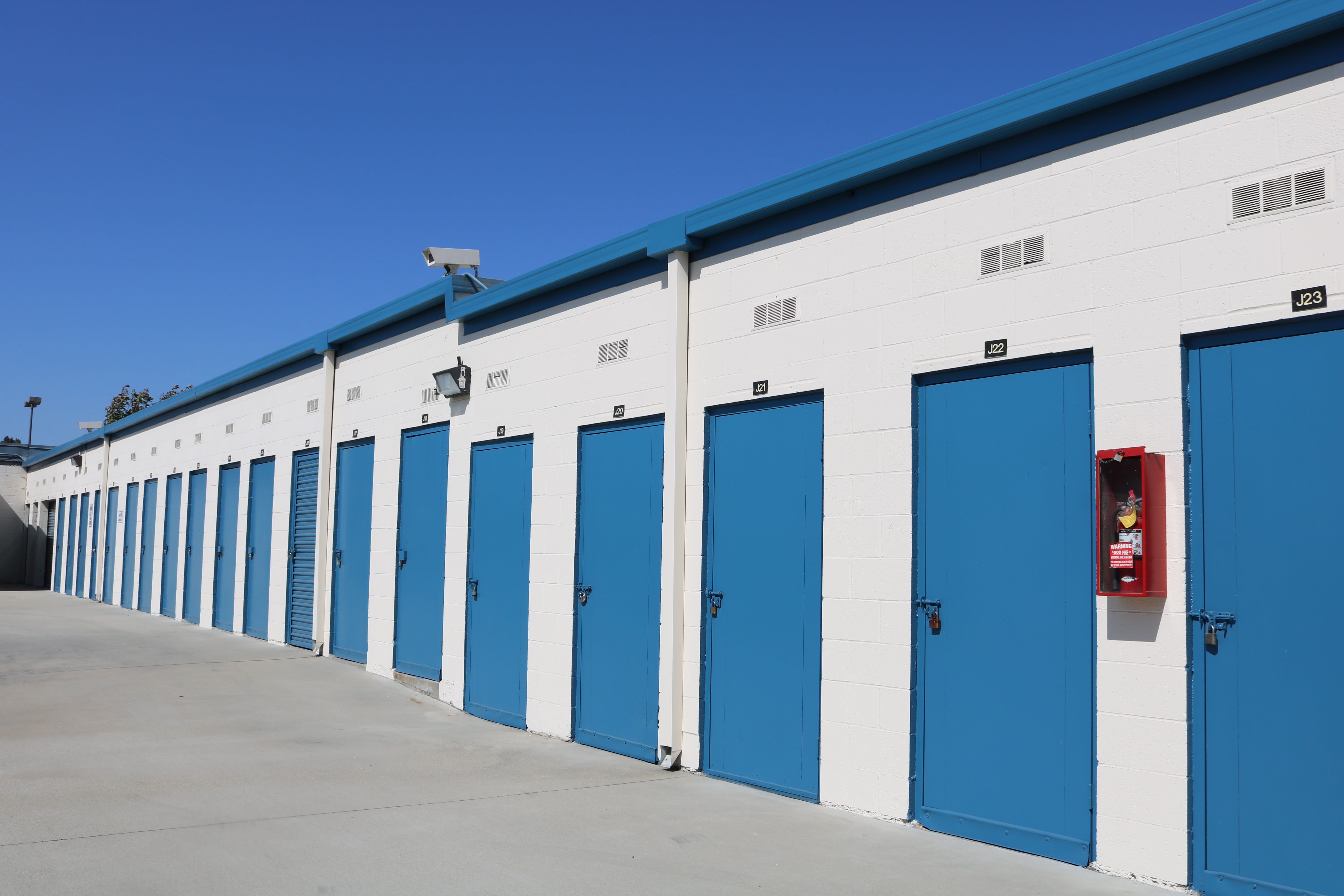 Convenient drive-up storage units at Golden State Storage - Gardena in Gardena, California