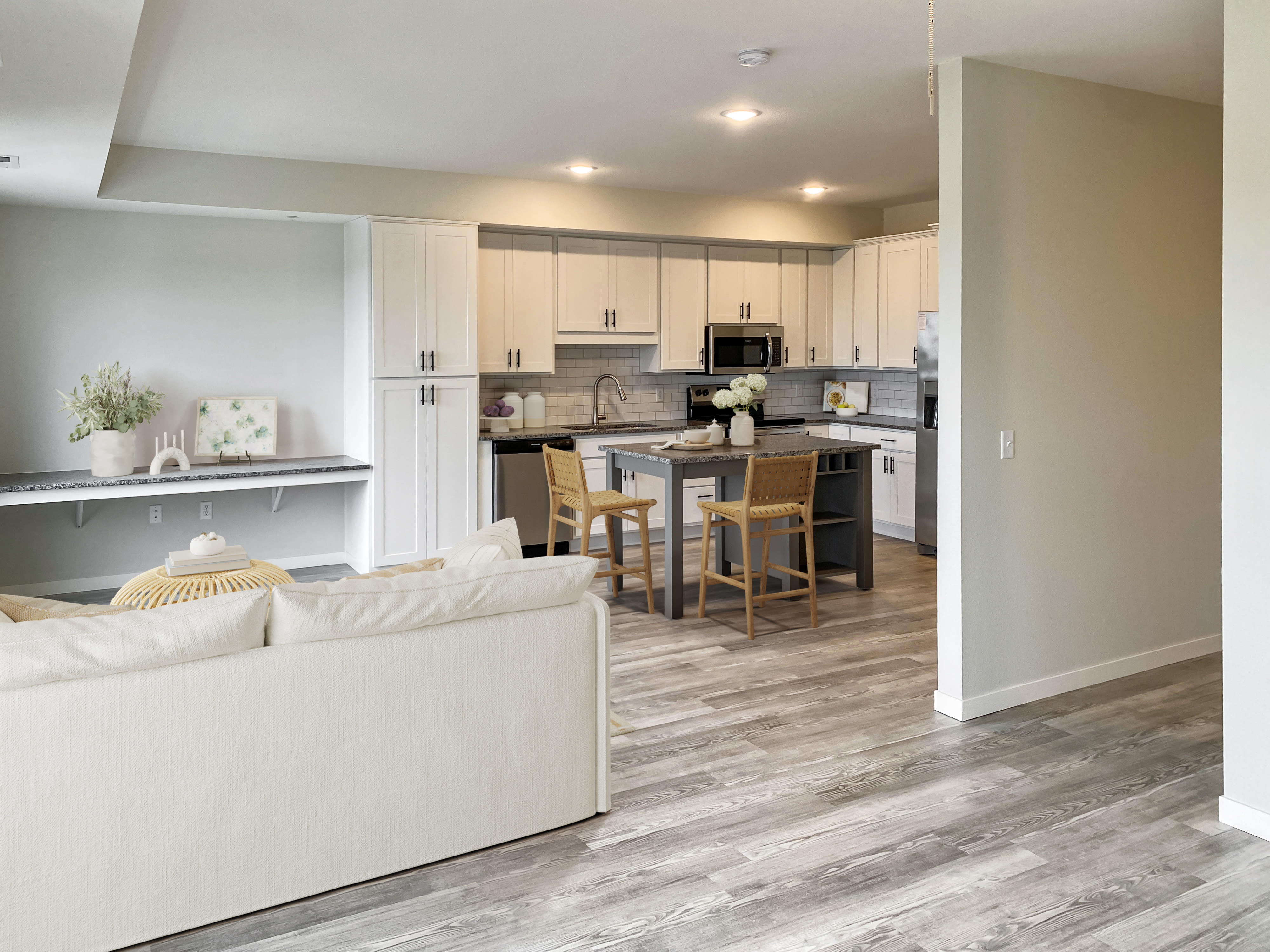 Enjoy our modern apartments at Arasan Apartments in Shakopee, Minnesota