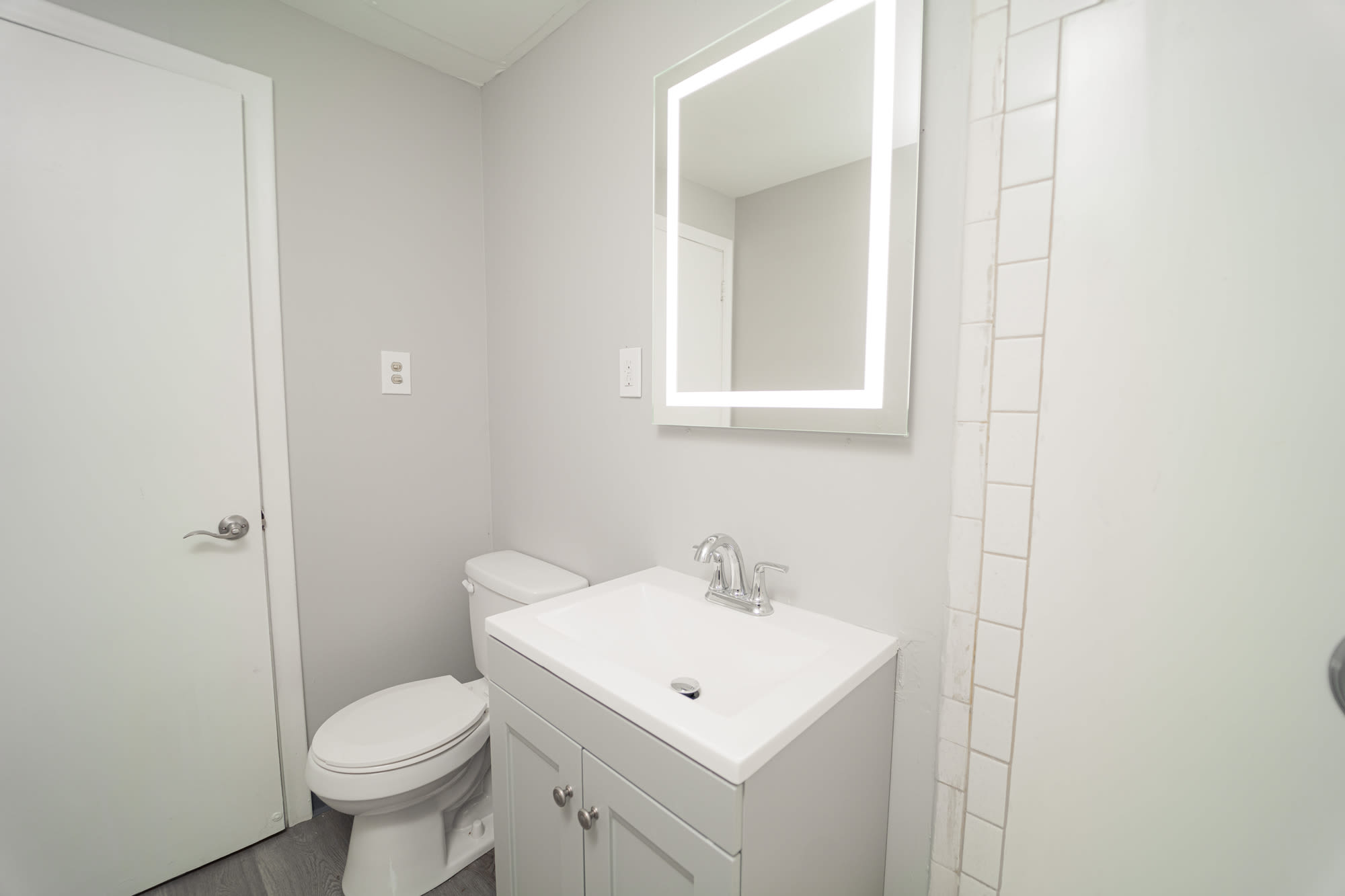 Modern bathroom at Enclave & Parc West in West Hartford, Connecticut