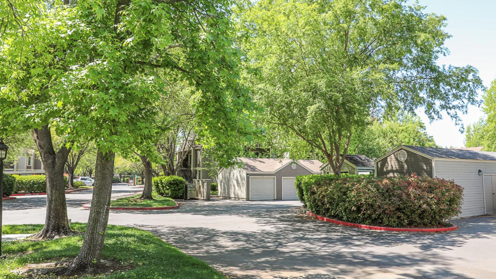 Exterior view of the apartments at Harbor Oaks Apartments in Sacramento, California