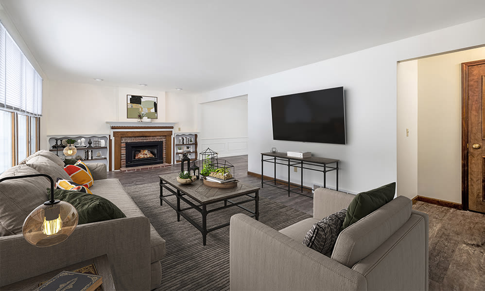 Living room at Green Lake Apartments & Townhomes in Orchard Park, New York