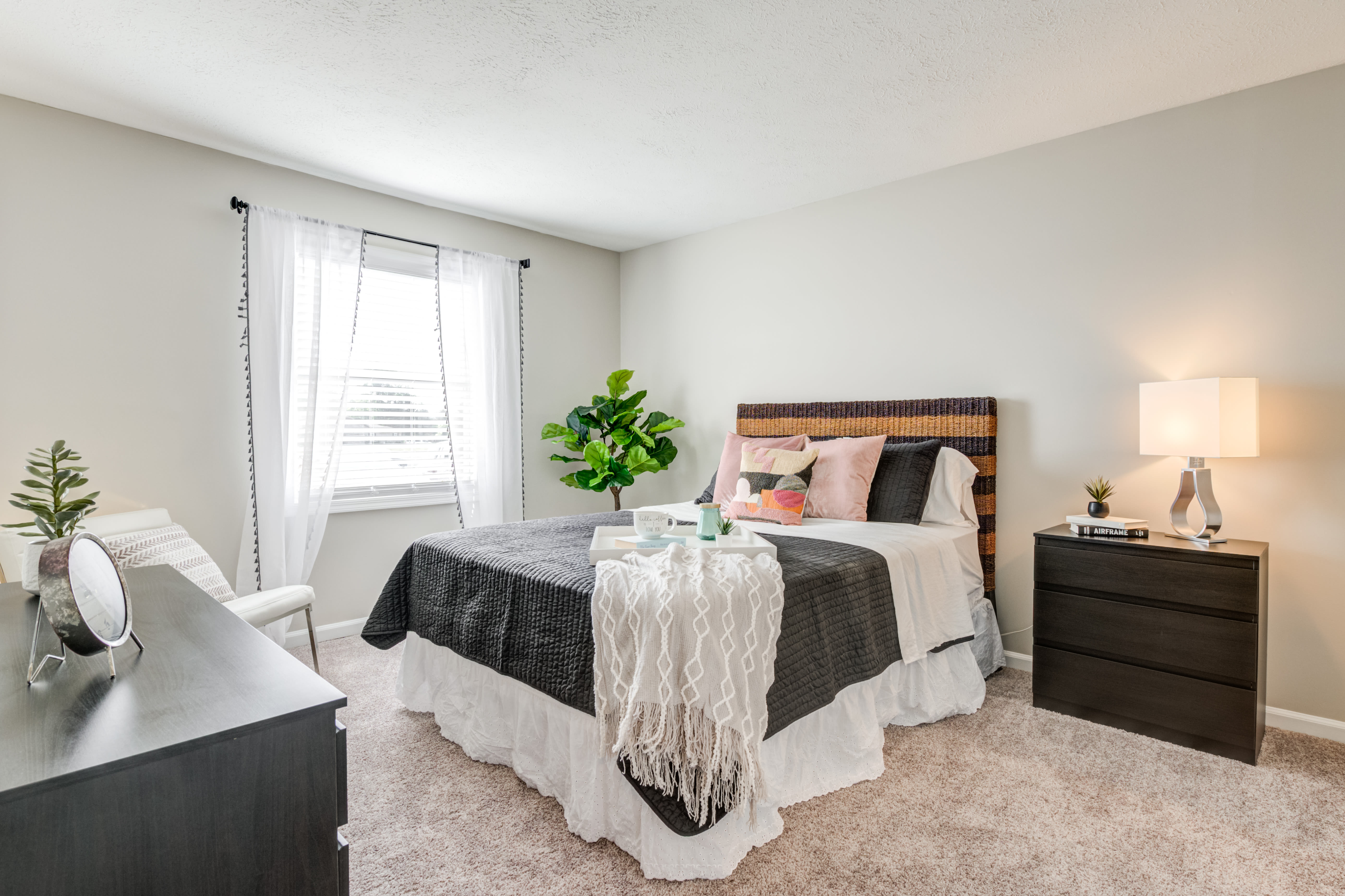 Large bedroom at Valle Vista in Greenwood, Indiana