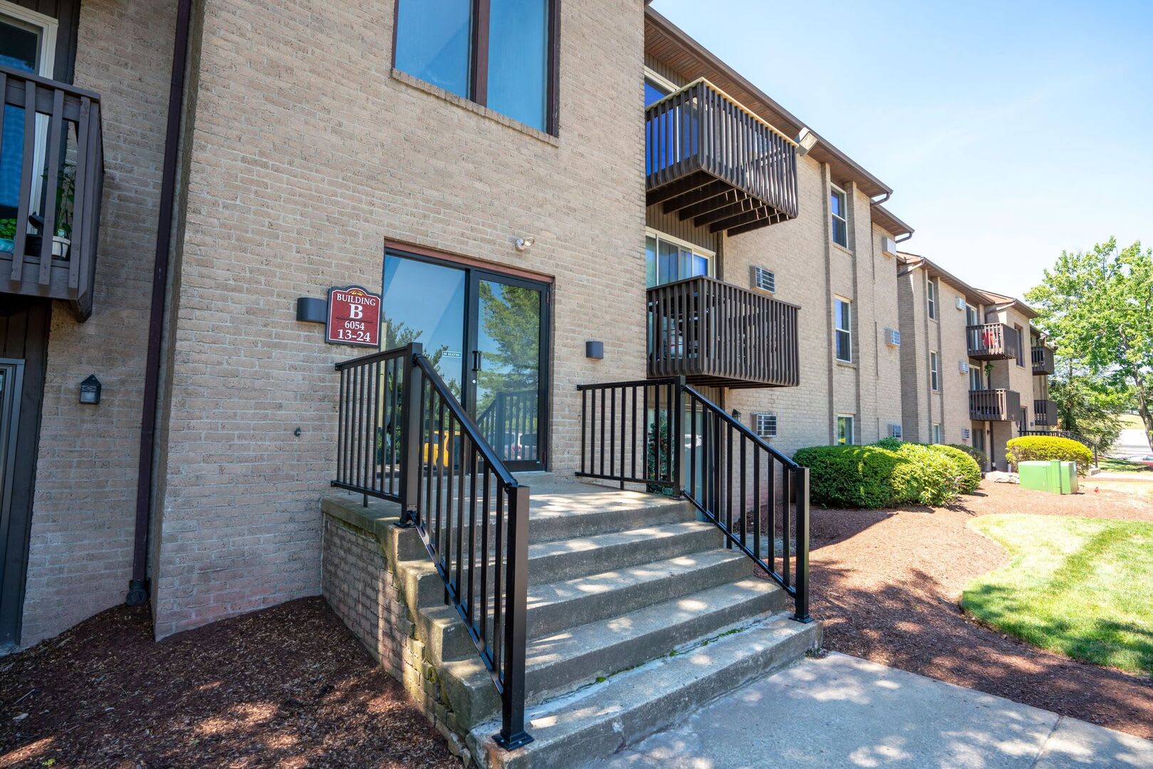 Exterior view of the apartments at Springhouse Park in Bridgeville, Pennsylvania