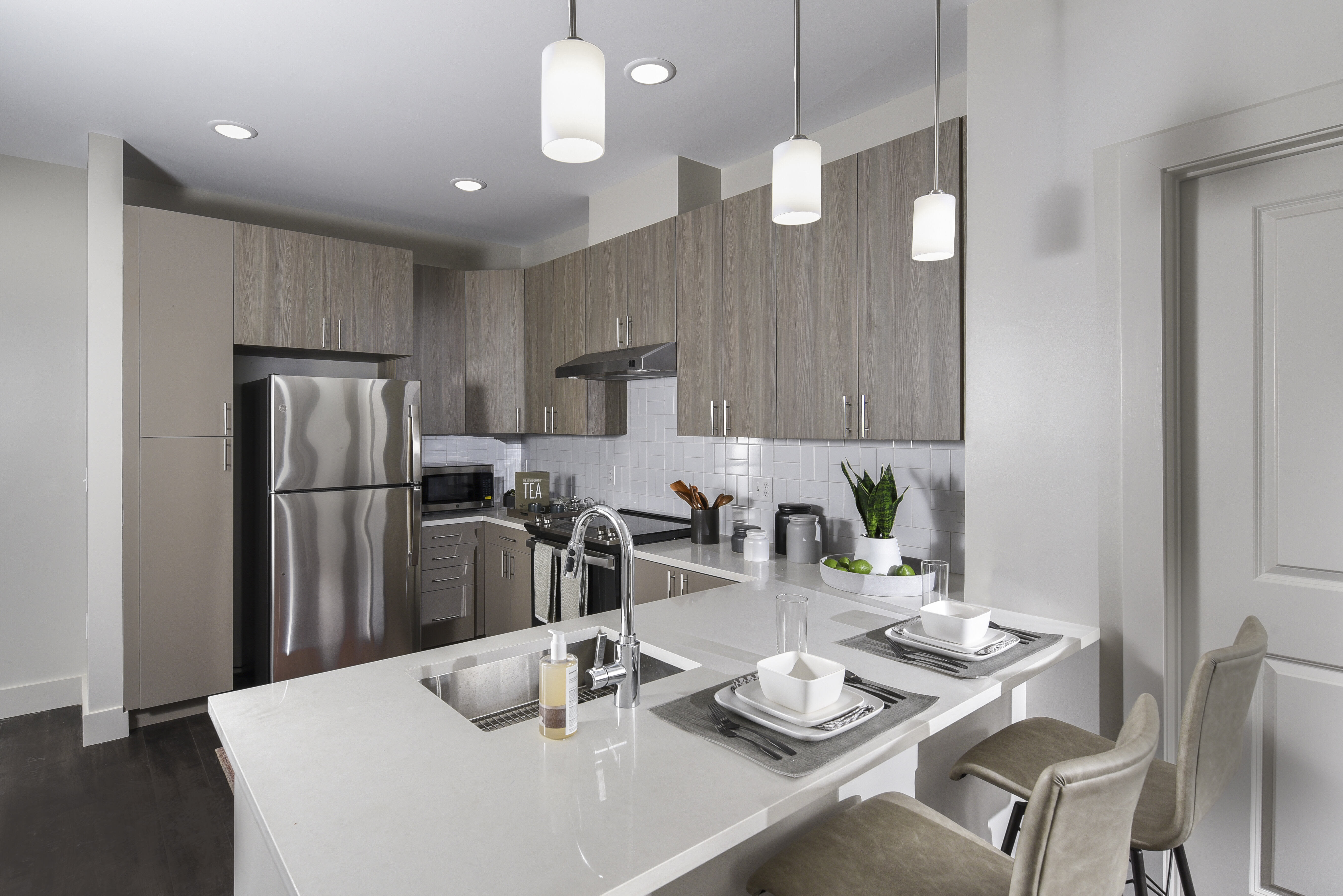 Upgraded kitchen at SilverLake in Belleville, New Jersey