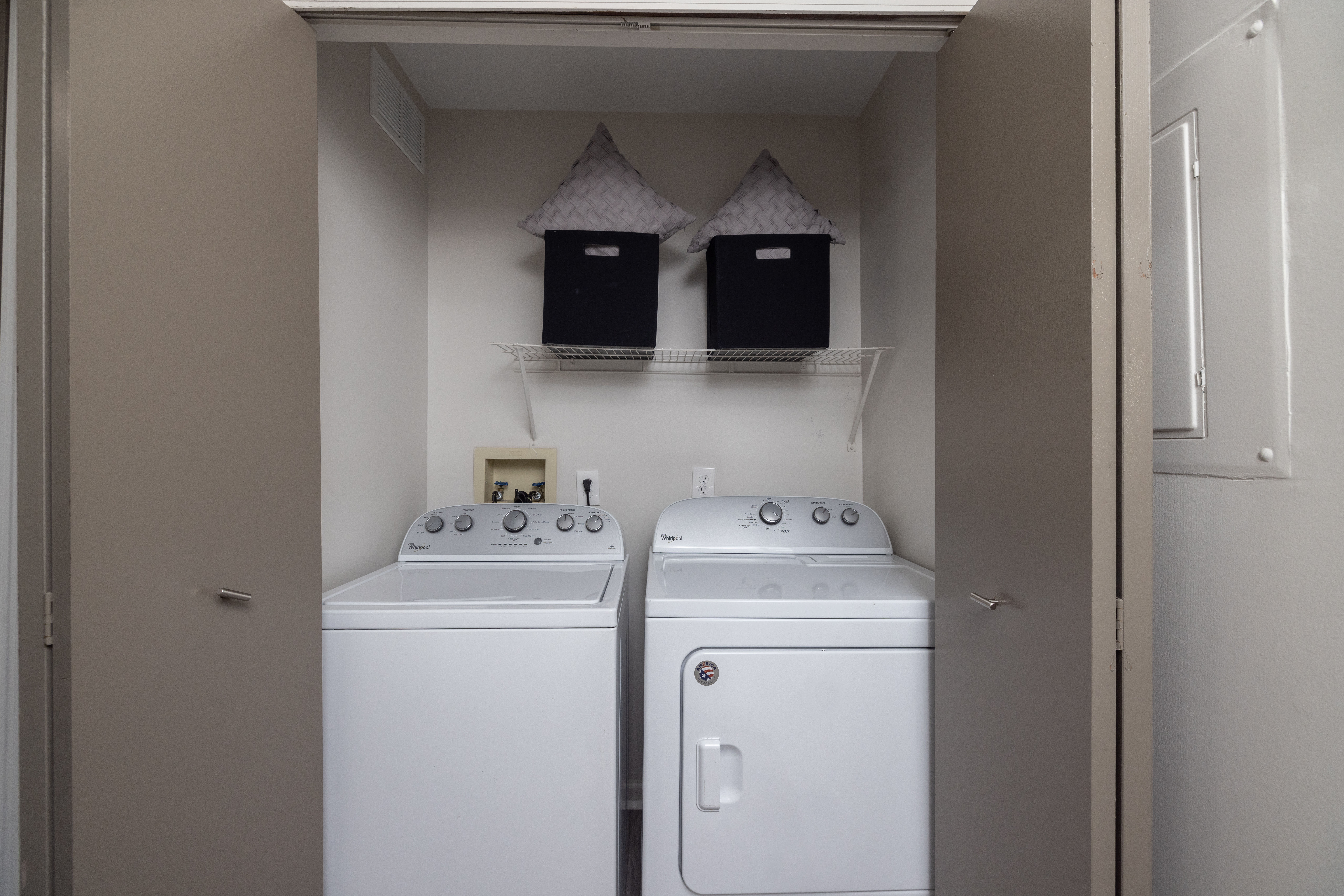 On-site washer and dryer at The Garratt in Westerville, Ohio