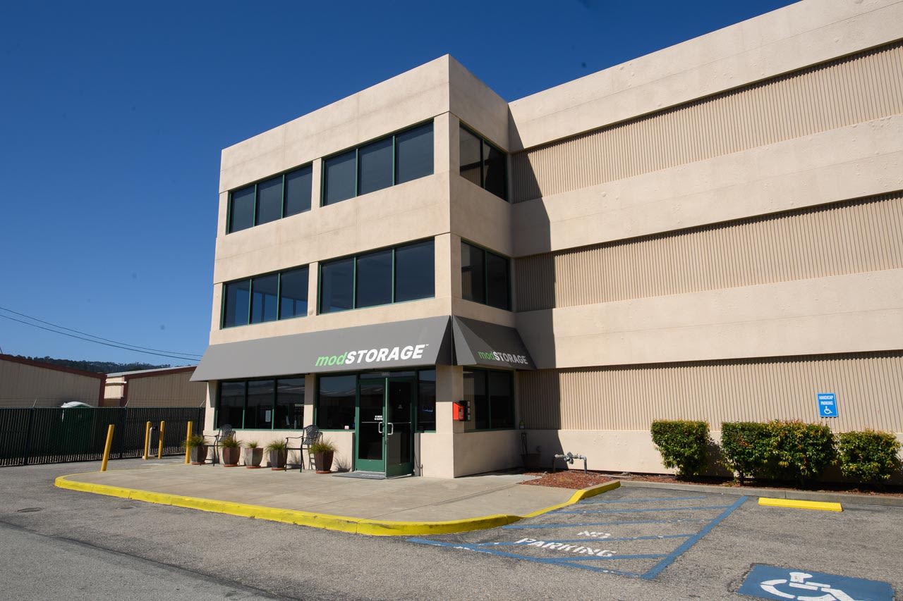 modSTORAGE Airport Road has Exterior Storage Units in Monterey, California