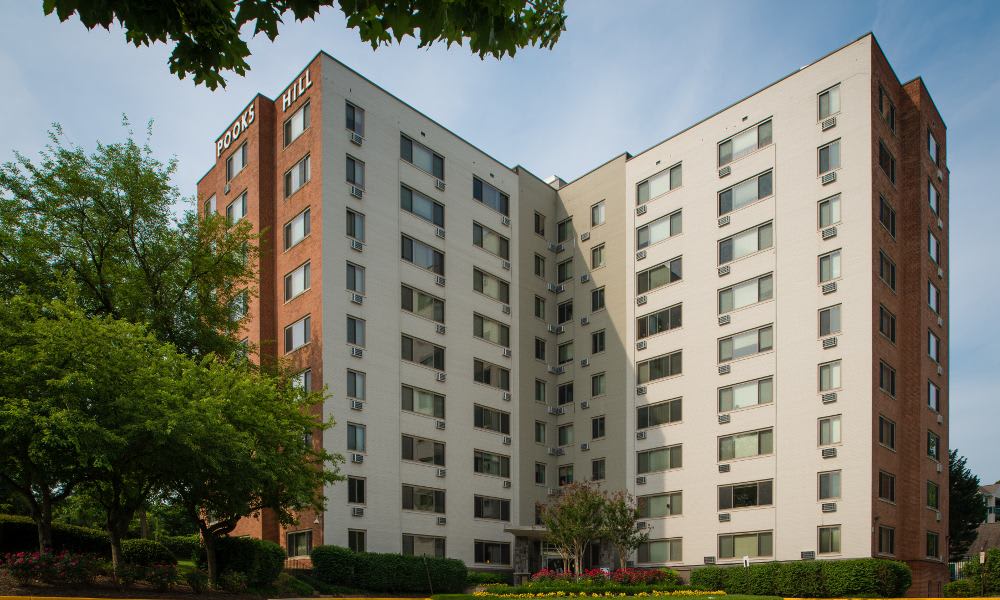 Apartment building view at Pooks Hill Tower and Court in Bethesda