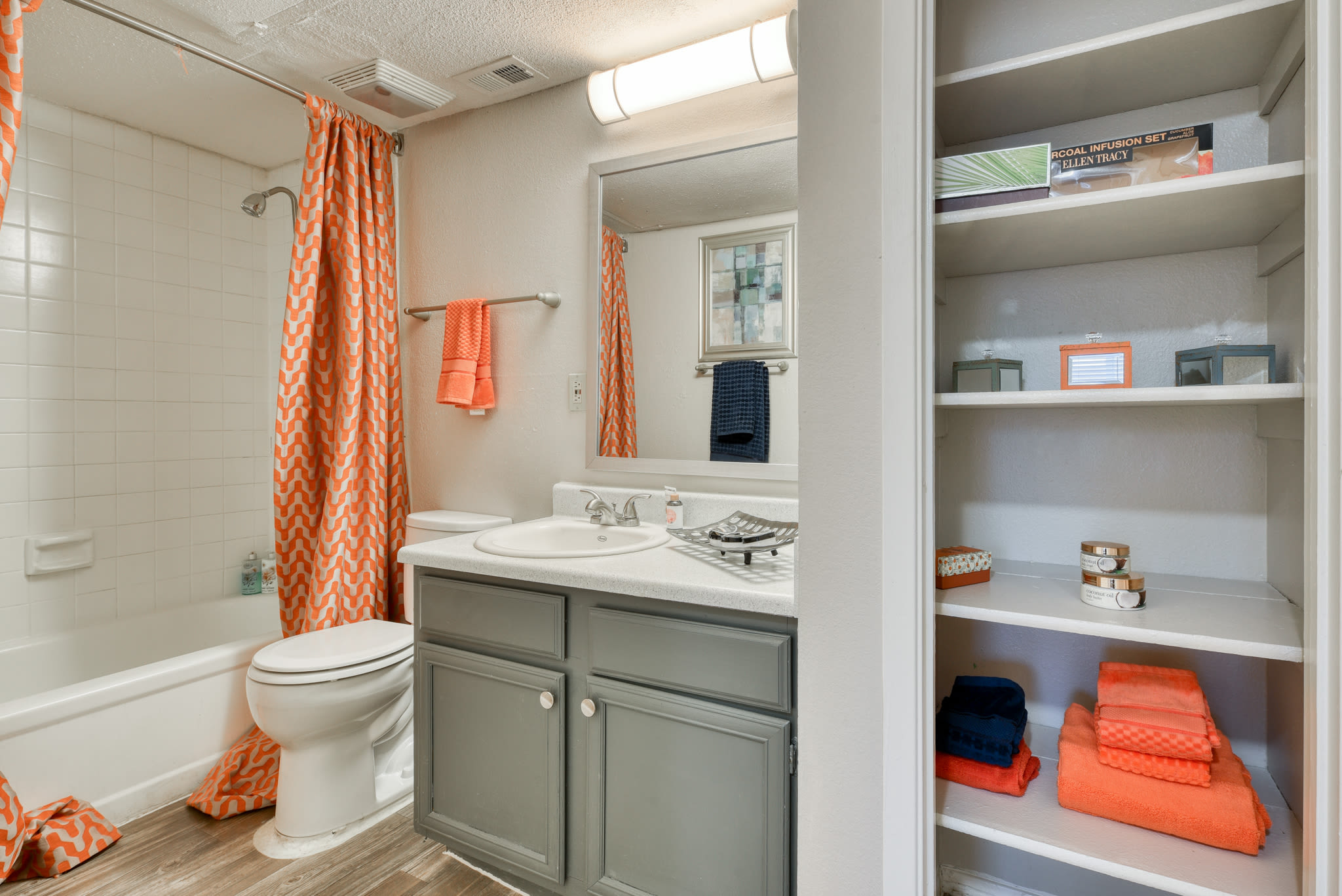 An apartment bathroom at Villas de Santa Fe in San Antonio, Texas