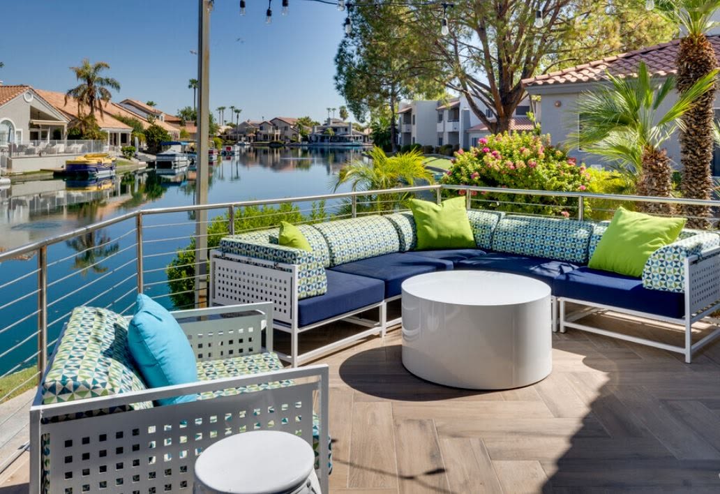 Outdoor seating area at Alcove at the Islands in Gilbert, Arizona