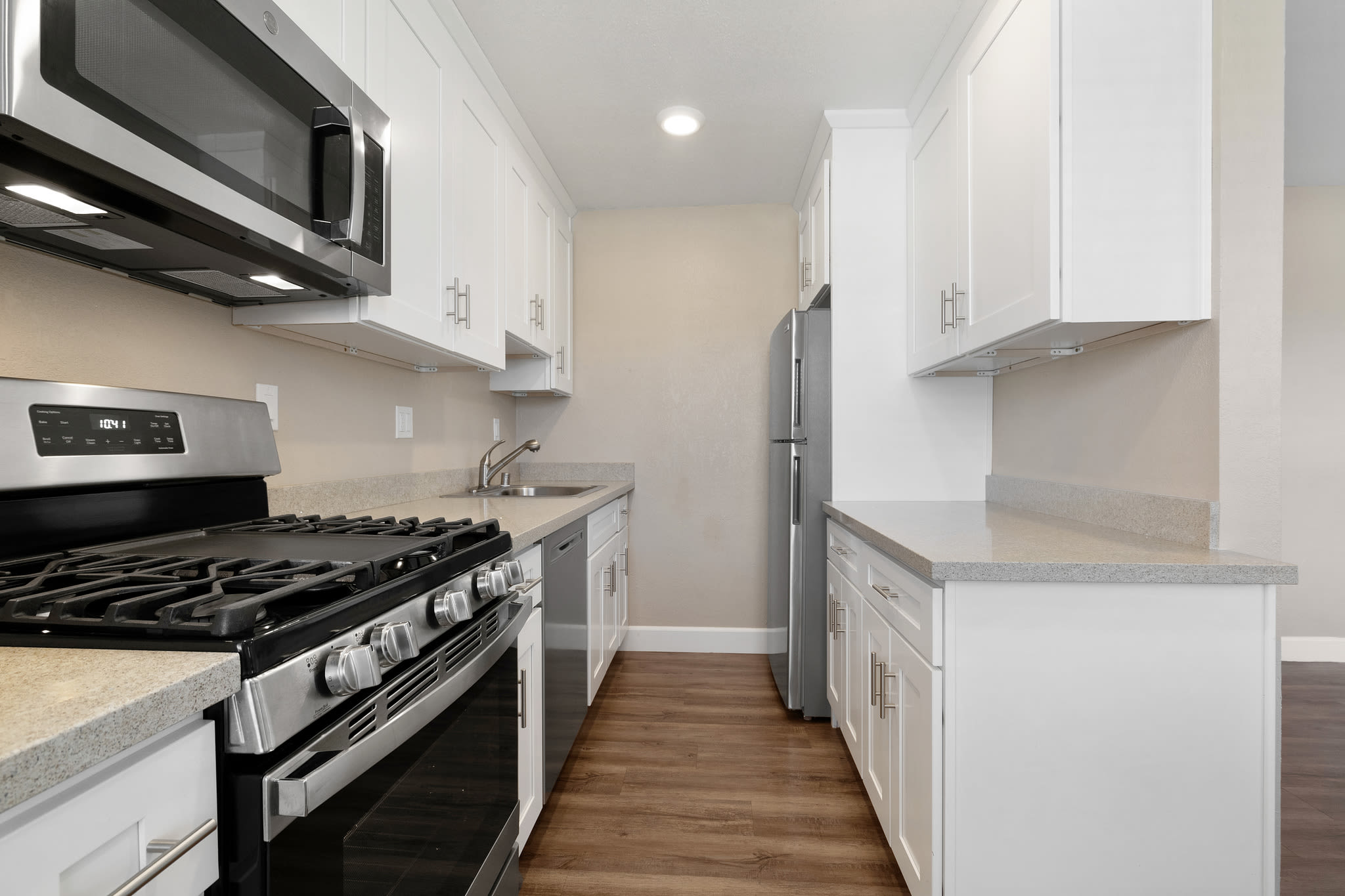 Apartments at Bon Aire Apartments in Castro Valley, California