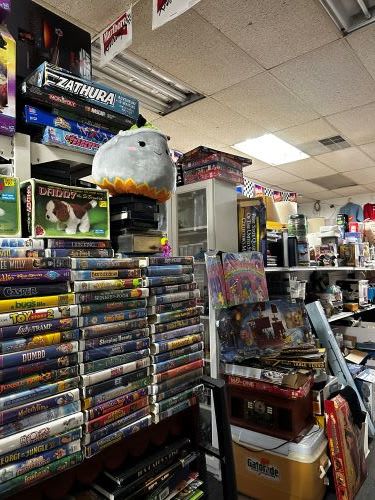 Vintage Thrift: Thrift, Toys, & Collectibles