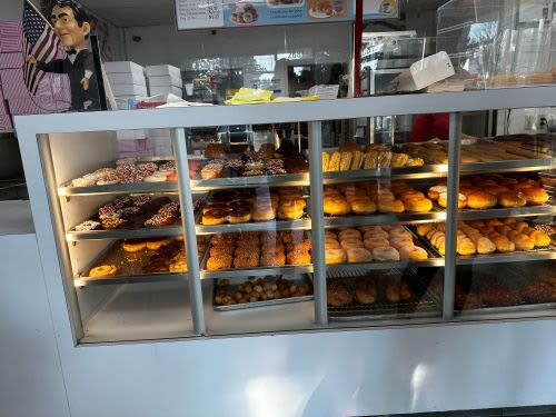 Sunshine Donuts in Turlock, CA